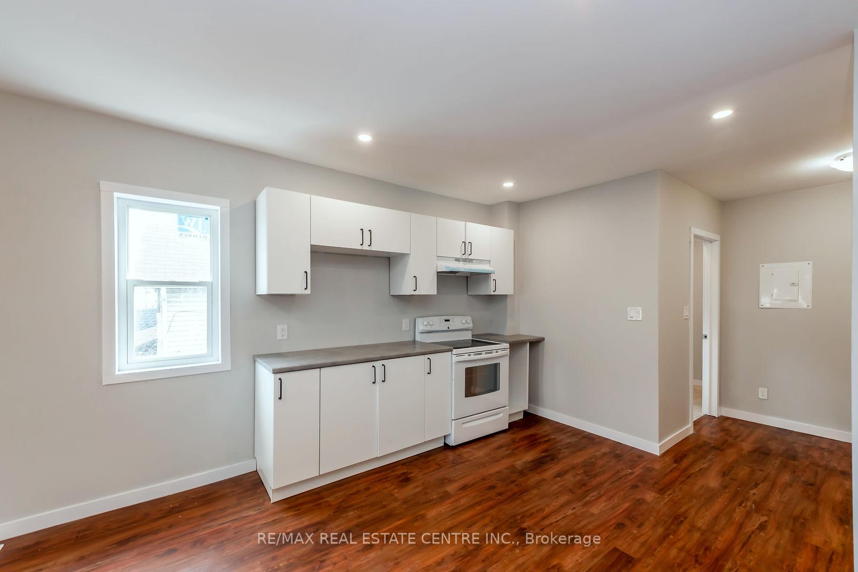 Photo 6 of Unit A, 104 Beach Road, Hamilton, Industrial Sector — HOMEH