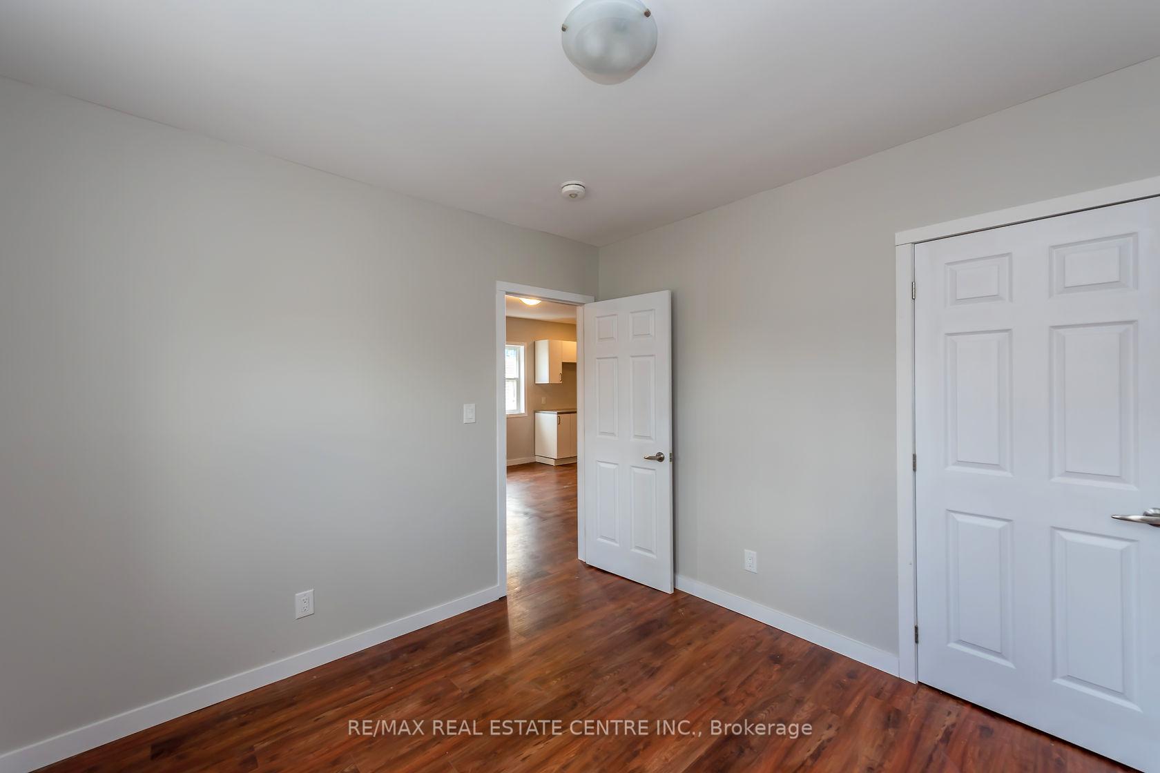 Photo 11 of Unit A, 104 Beach Road, Hamilton, Industrial Sector — HOMEH