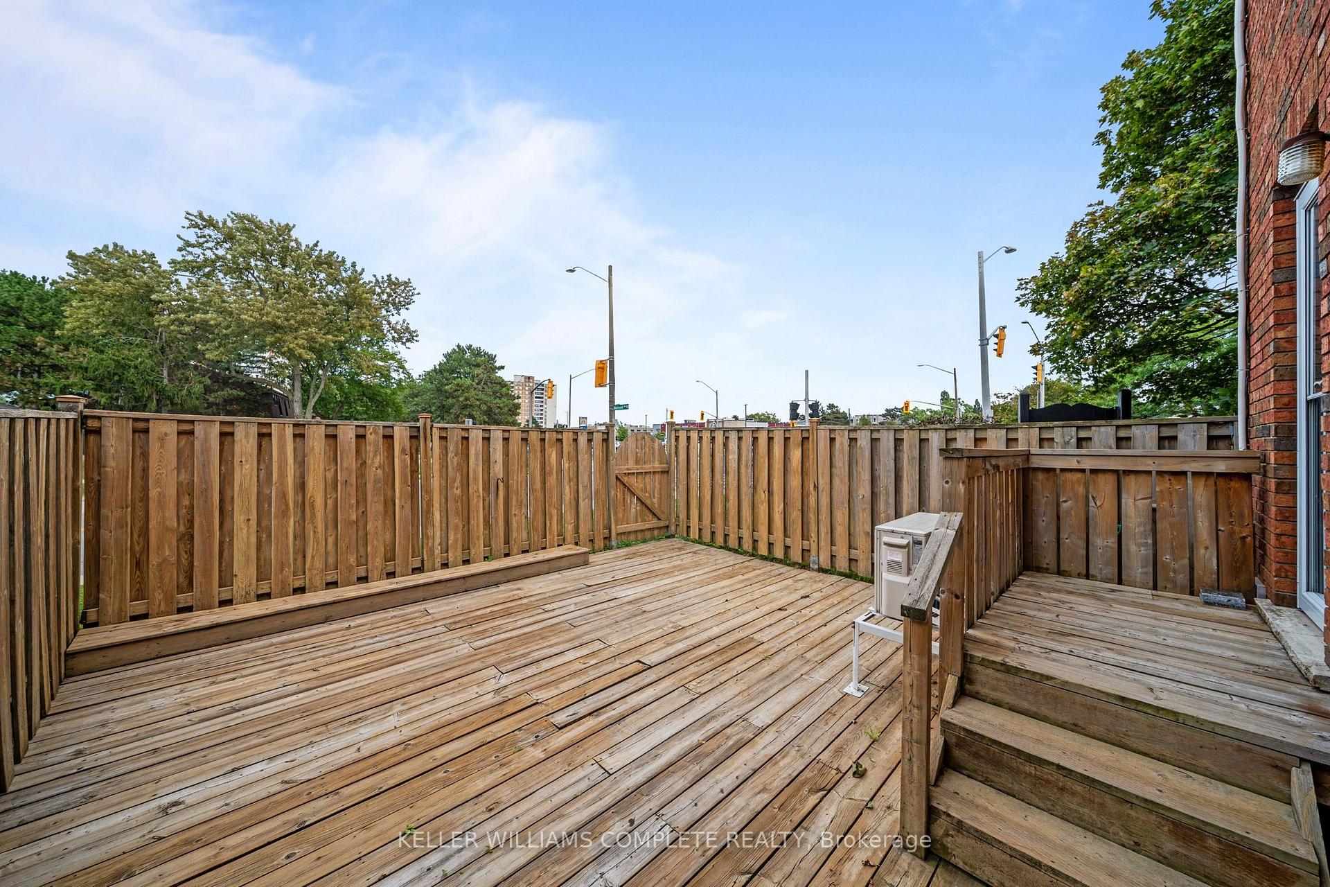 Photo 31 of Unit 19, 90 Magnolia Drive, Hamilton, Mountview — HOMEH