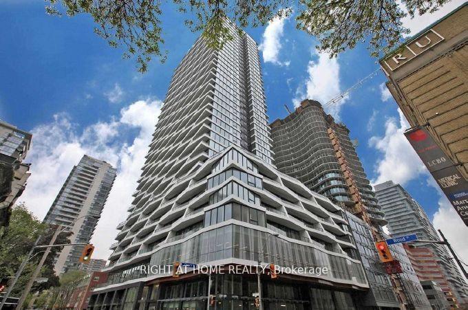 Front of Unit 3508, 85 Wood Street