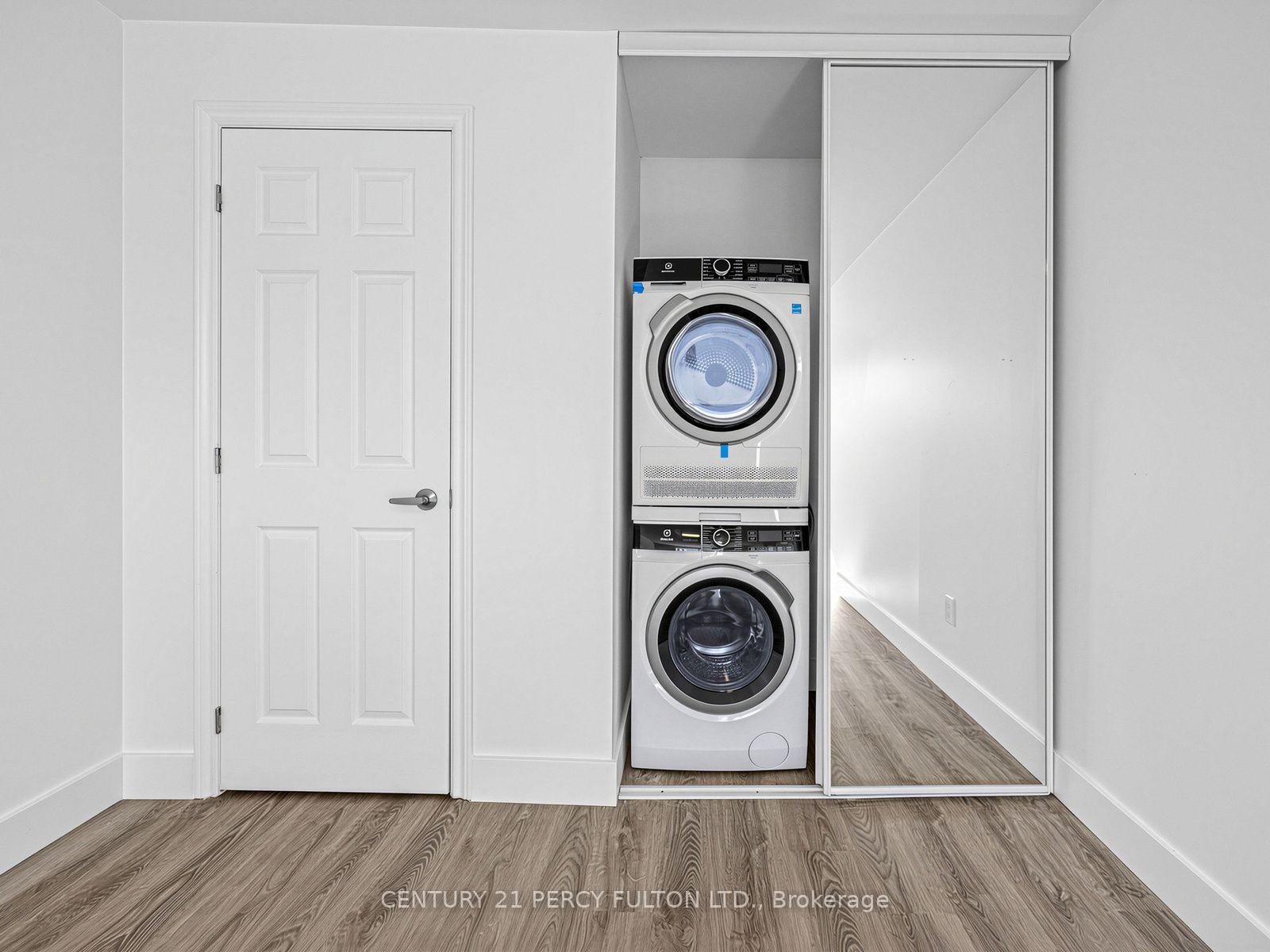Photo 14 of Unit 302, 200 Garden Street, Whitby, Downtown Whitby — HOMEH