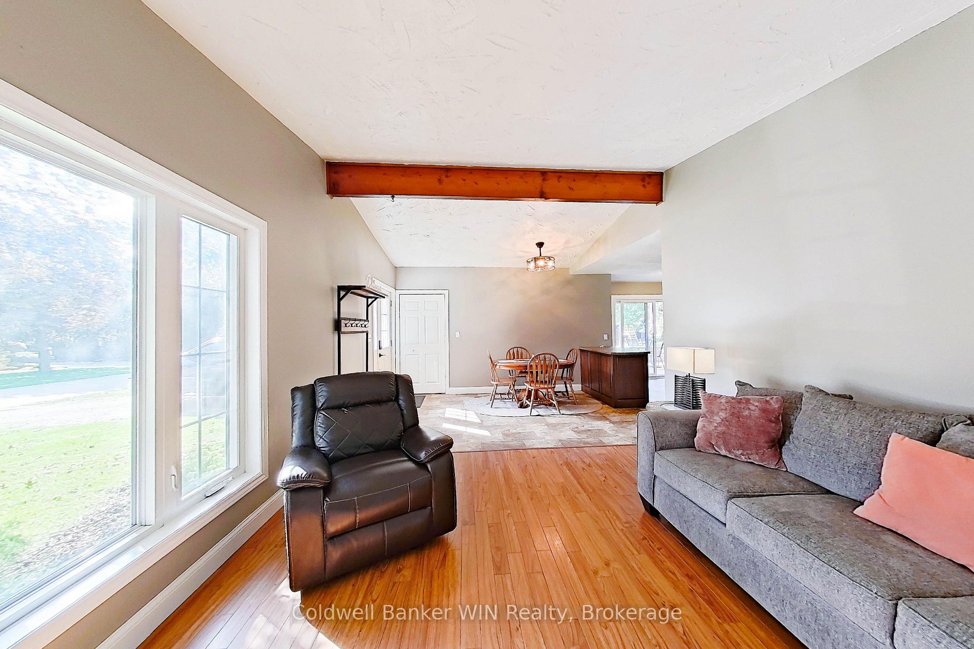 Photo 4 of 25 Thomas Street, South Bruce — HOMEH