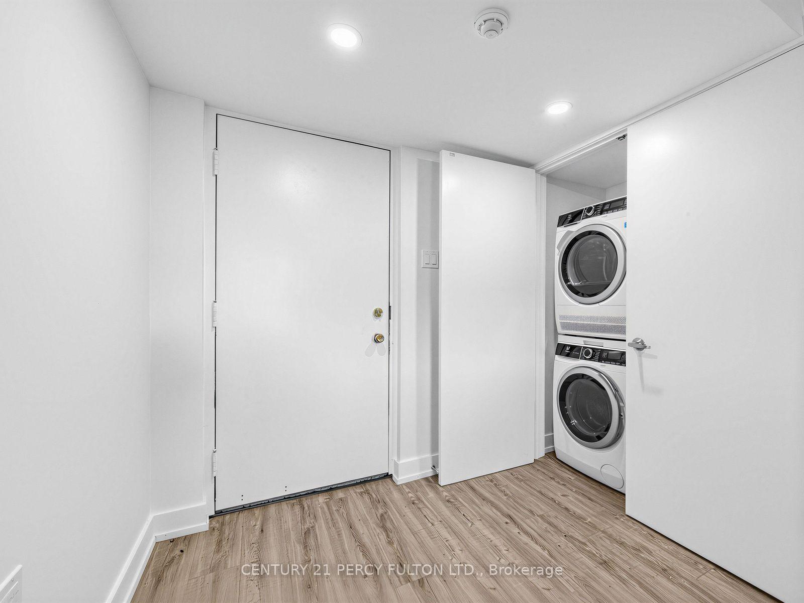 Photo 4 of Unit 7, 200 Garden Street, Whitby, Downtown Whitby — HOMEH