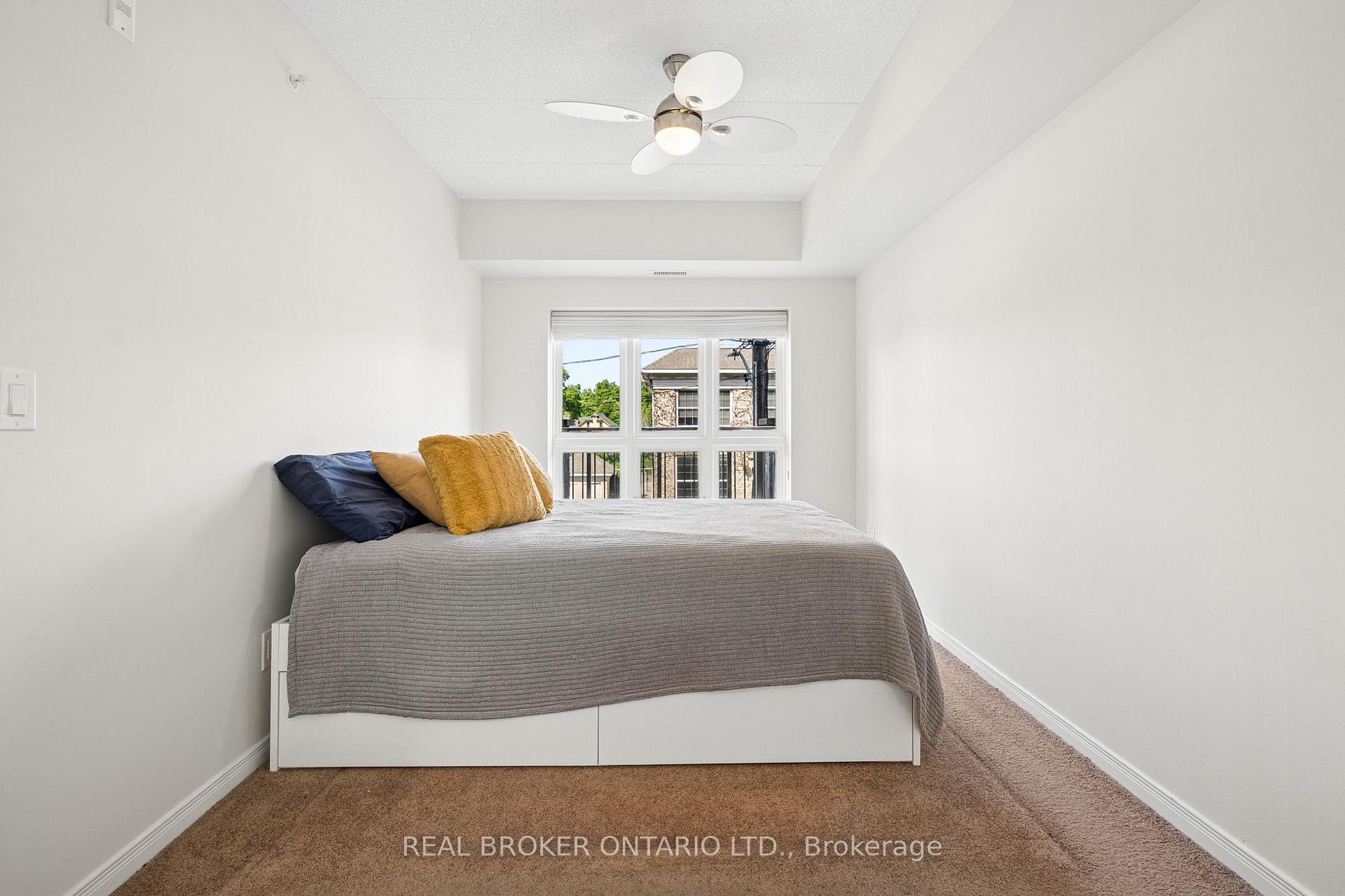 Photo 14 of Unit 211, 155 Water Street S, Cambridge, Christopher-Champlain — HOMEH