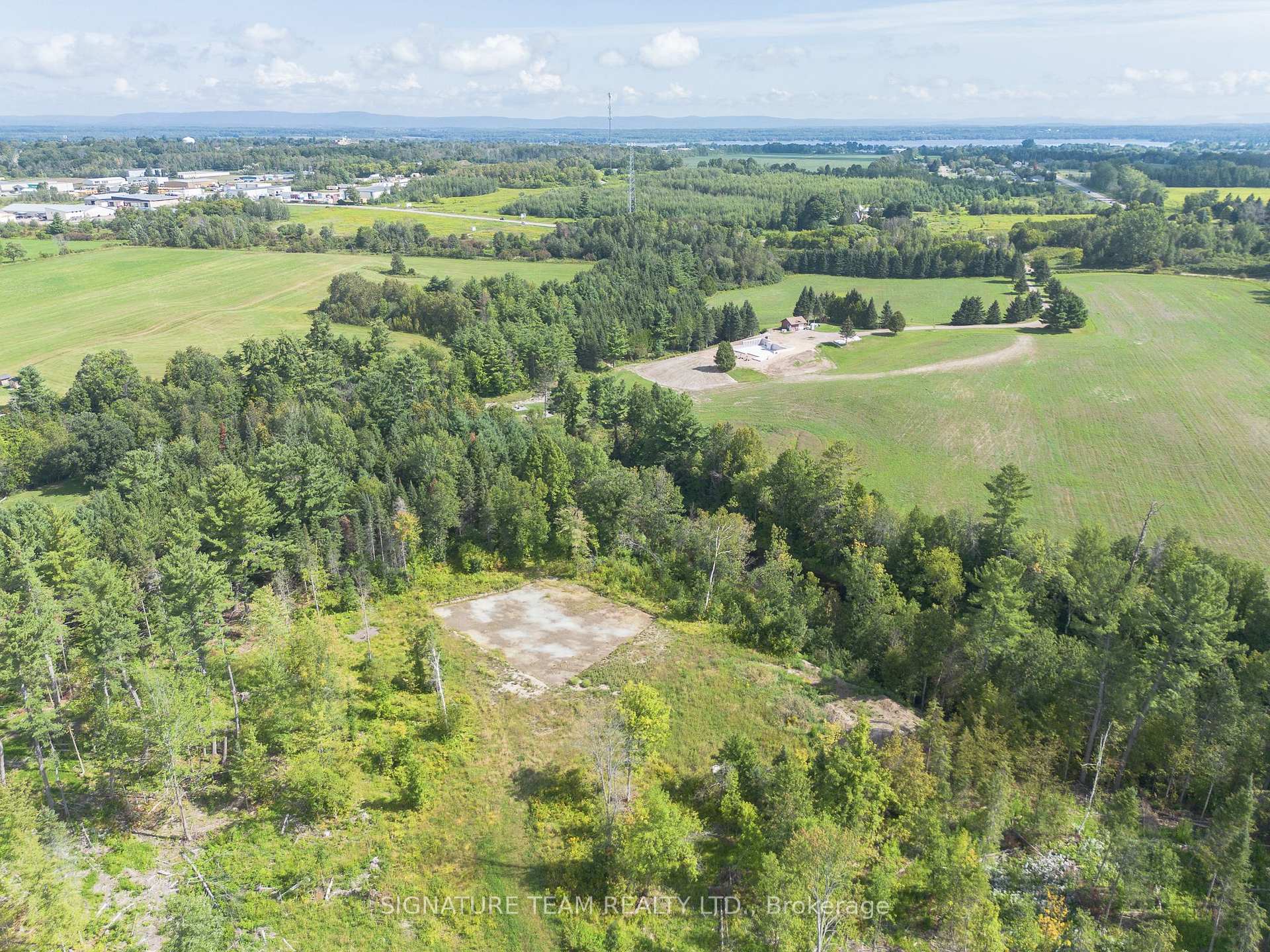 Photo 18 of Mud Lake Road, Laurentian Valley, Laurentian Valley — HOMEH