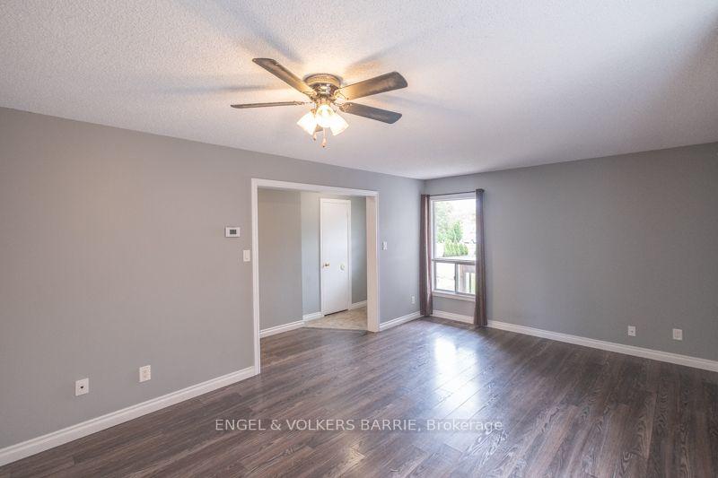 Photo 6 of 94 Ferguson Drive, Barrie, Northwest — HOMEH