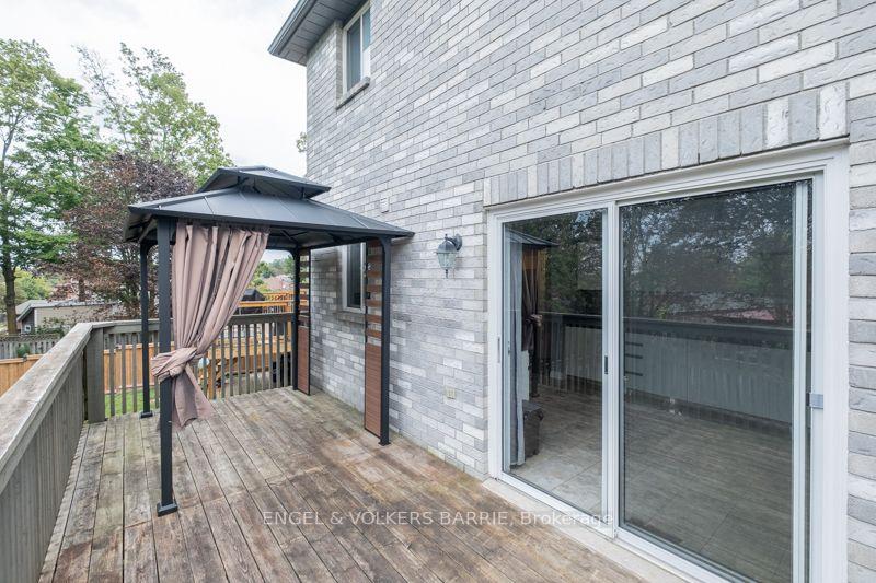 Photo 28 of 94 Ferguson Drive, Barrie, Northwest — HOMEH
