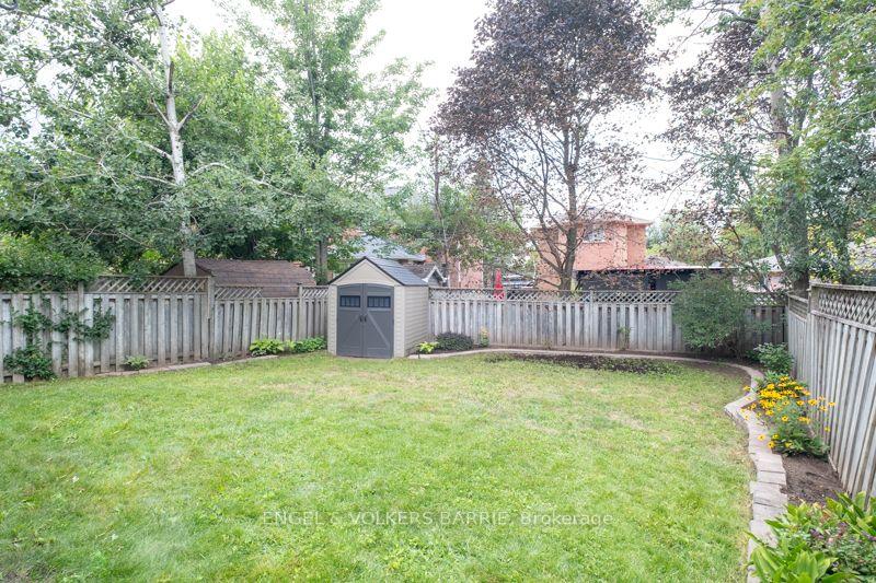 Photo 32 of 94 Ferguson Drive, Barrie, Northwest — HOMEH