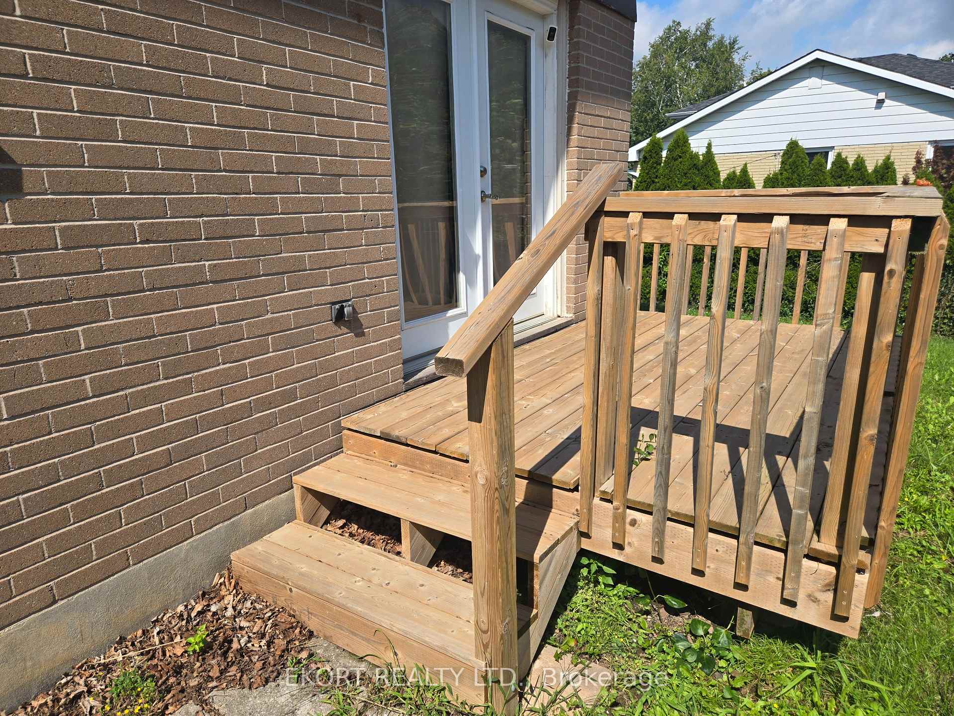 Photo 6 of 12 Edgehill Road, Belleville, Belleville Ward — HOMEH