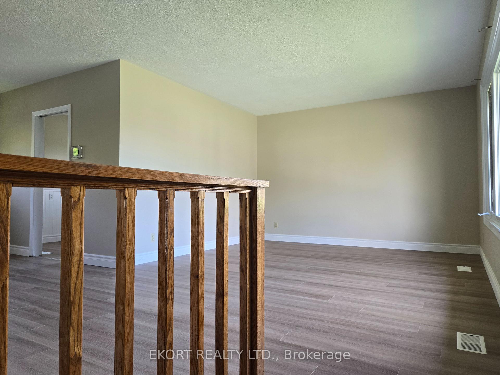 Photo 13 of 12 Edgehill Road, Belleville, Belleville Ward — HOMEH
