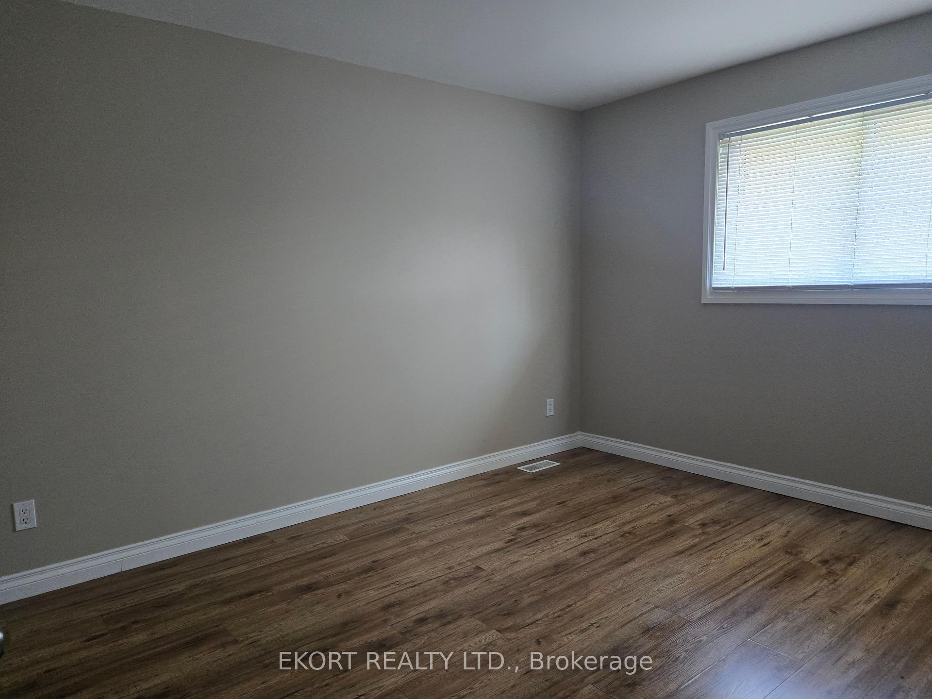 Photo 20 of 12 Edgehill Road, Belleville, Belleville Ward — HOMEH