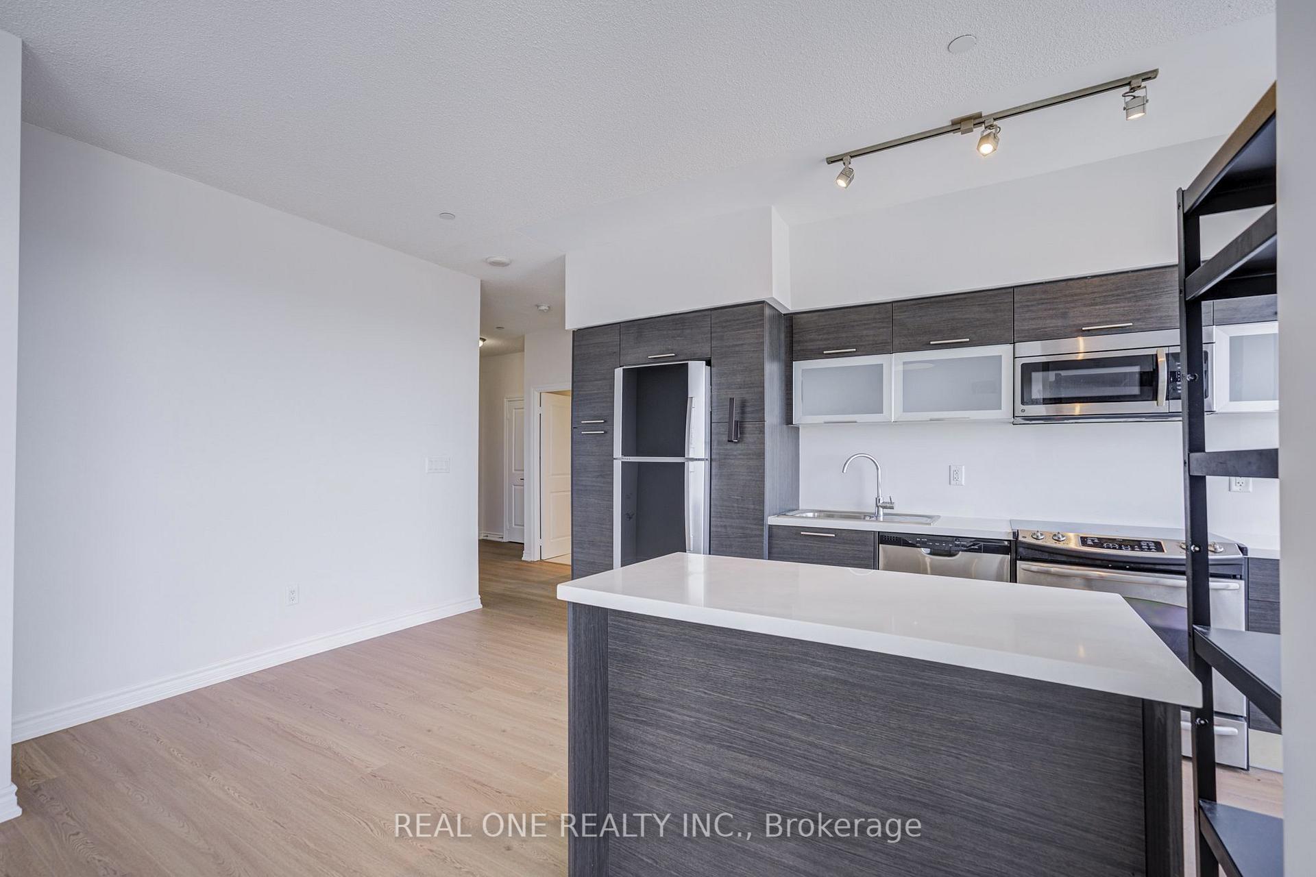 Photo 11 of Unit 5814, 386 Yonge Street, Toronto, Bay Street Corridor — HOMEH