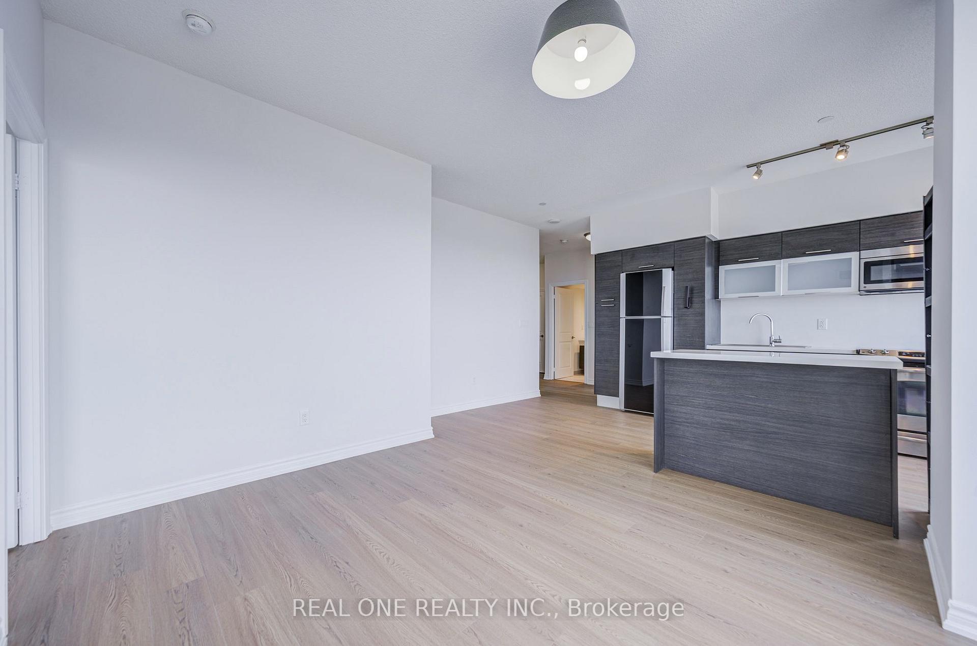 Photo 20 of Unit 5814, 386 Yonge Street, Toronto, Bay Street Corridor — HOMEH
