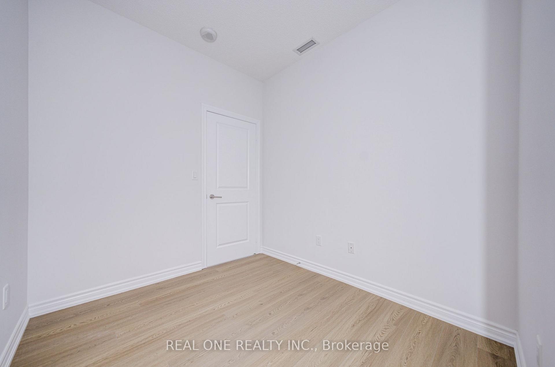 Photo 31 of Unit 5814, 386 Yonge Street, Toronto, Bay Street Corridor — HOMEH