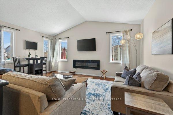 Photo 11 of 1425 Evergreen Drive, Kingston, City Northwest — HOMEH