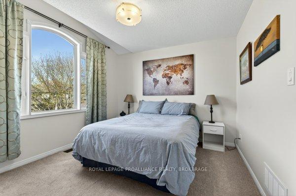 Photo 32 of 1425 Evergreen Drive, Kingston, City Northwest — HOMEH