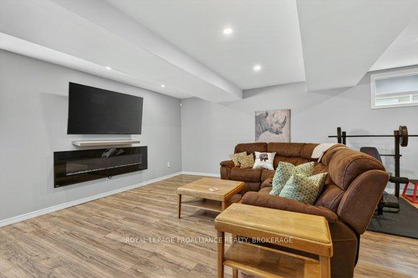 Photo 36 of 1425 Evergreen Drive, Kingston, City Northwest — HOMEH