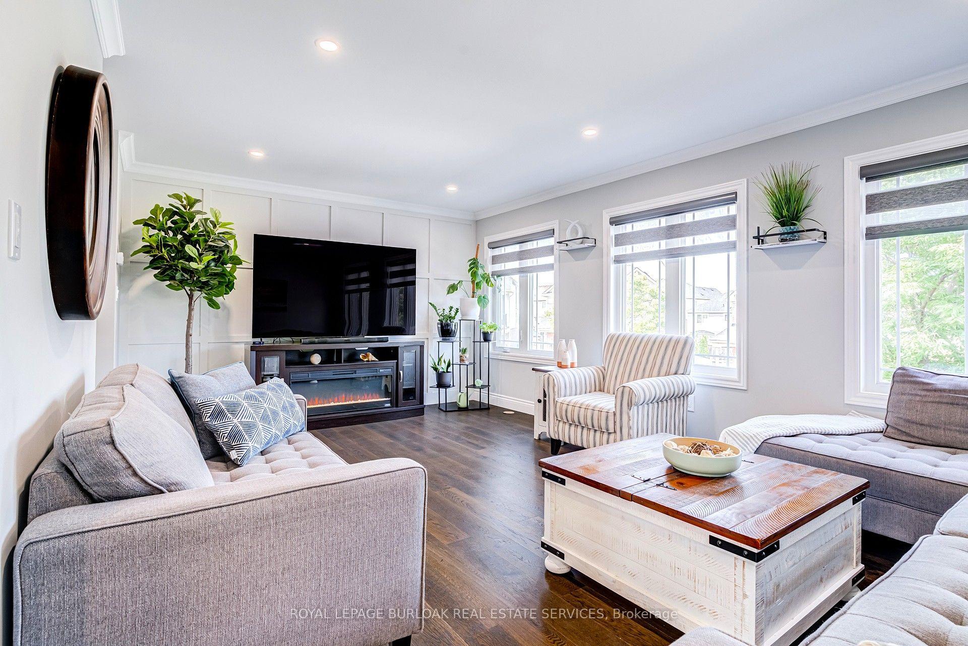 Photo 8 of 3202 Munson Crescent, Burlington, Alton — HOMEH