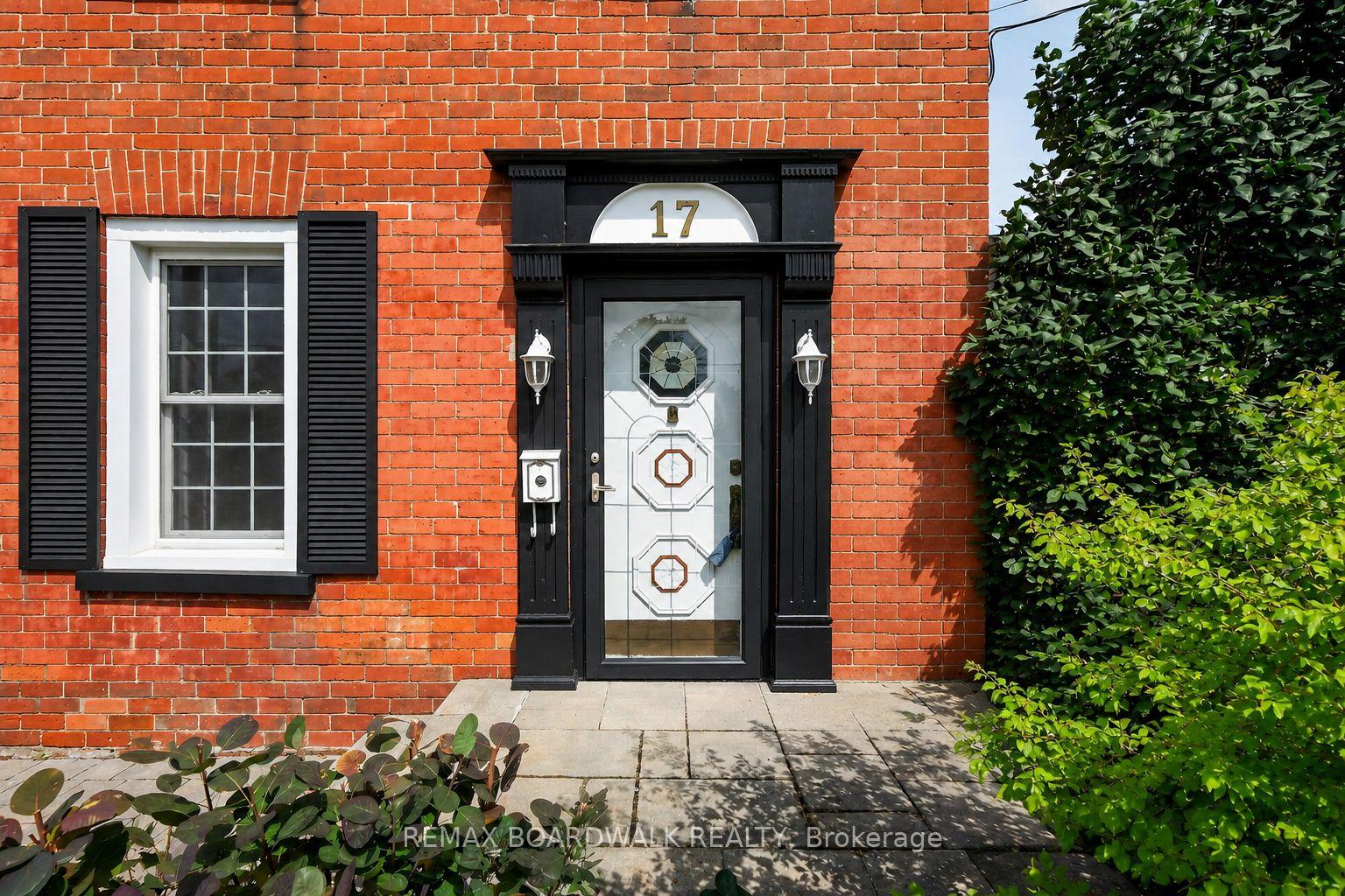 Photo 5 of 17 Francis Street, Carleton Place, Carleton Place — HOMEH