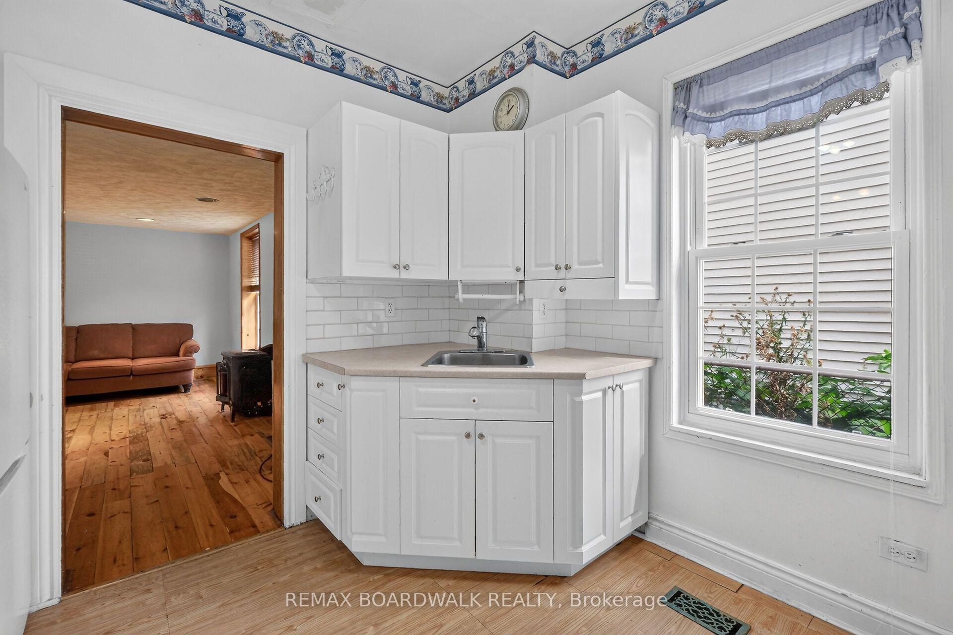 Photo 16 of 17 Francis Street, Carleton Place, Carleton Place — HOMEH