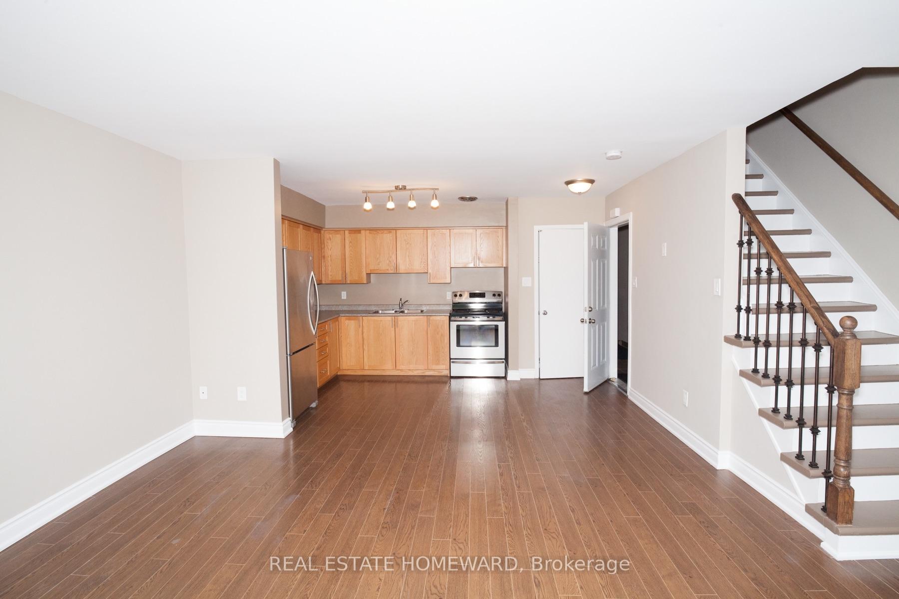 Photo 3 of Unit B, B-920 Pape Avenue, Toronto, Danforth Village-East York — HOMEH