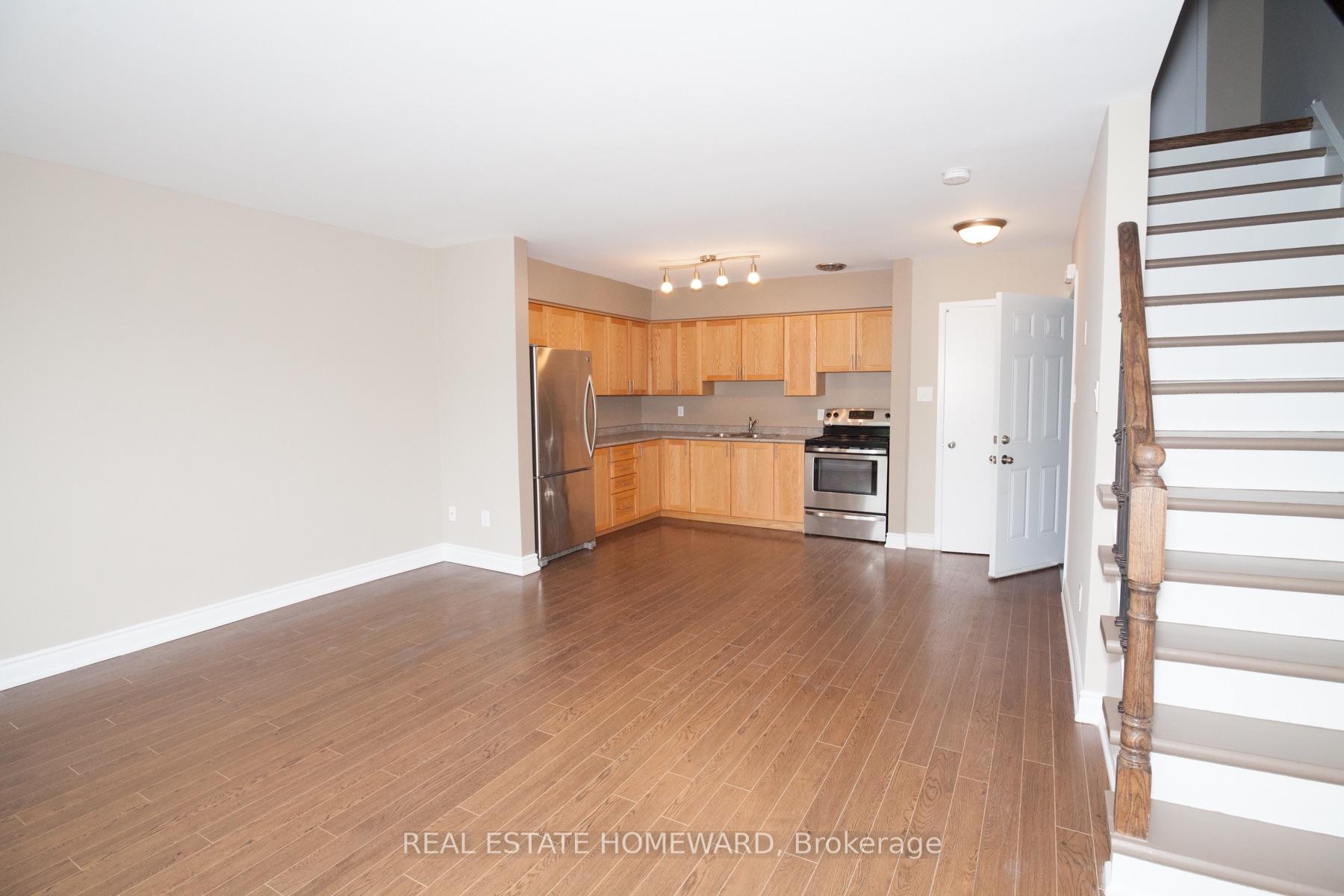 Photo 5 of Unit B, B-920 Pape Avenue, Toronto, Danforth Village-East York — HOMEH