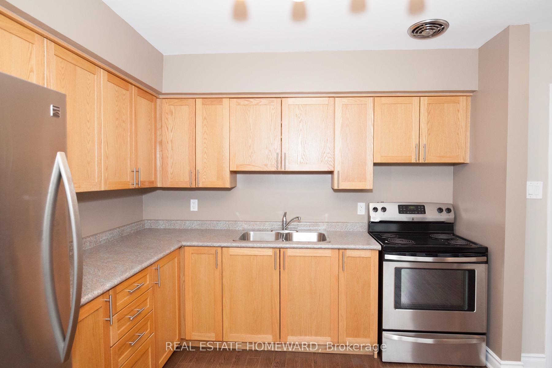Photo 7 of Unit B, B-920 Pape Avenue, Toronto, Danforth Village-East York — HOMEH