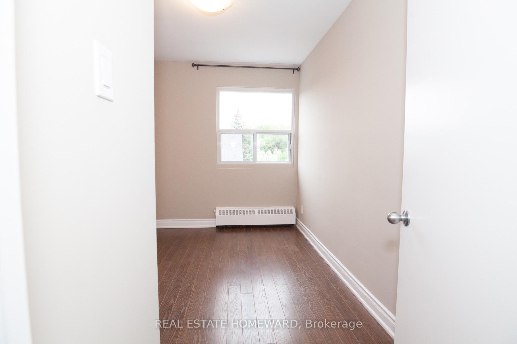 Photo 16 of Unit B, B-920 Pape Avenue, Toronto, Danforth Village-East York — HOMEH