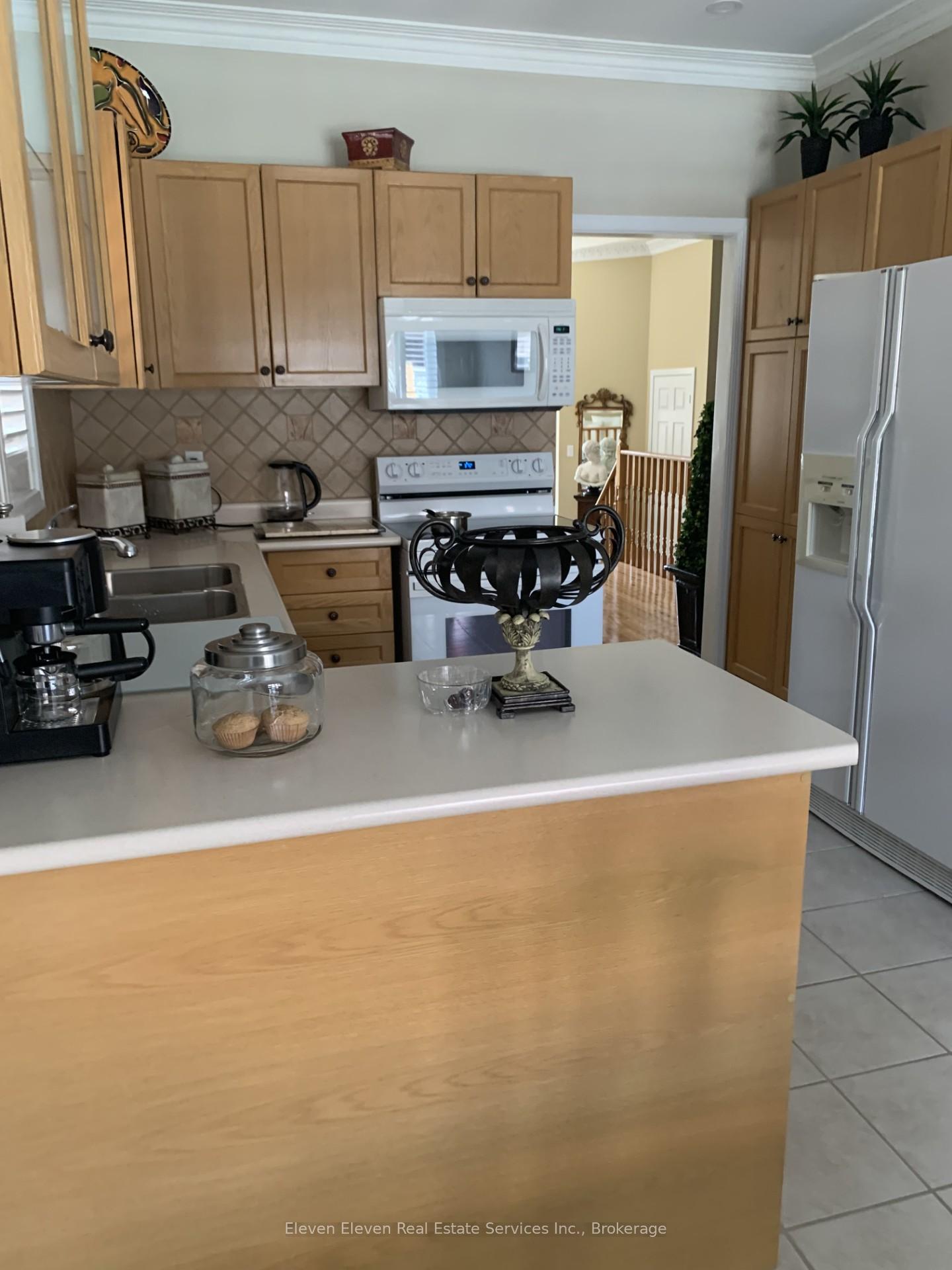 Photo 5 of 301 Van Kirk Drive, Brampton, Northwest Sandalwood Parkway — HOMEH