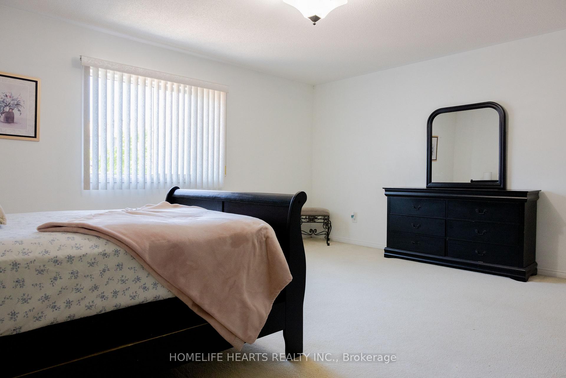 Photo 20 of 87 Sunfield Road, North York, Downsview-Roding-CFB — HOMEH