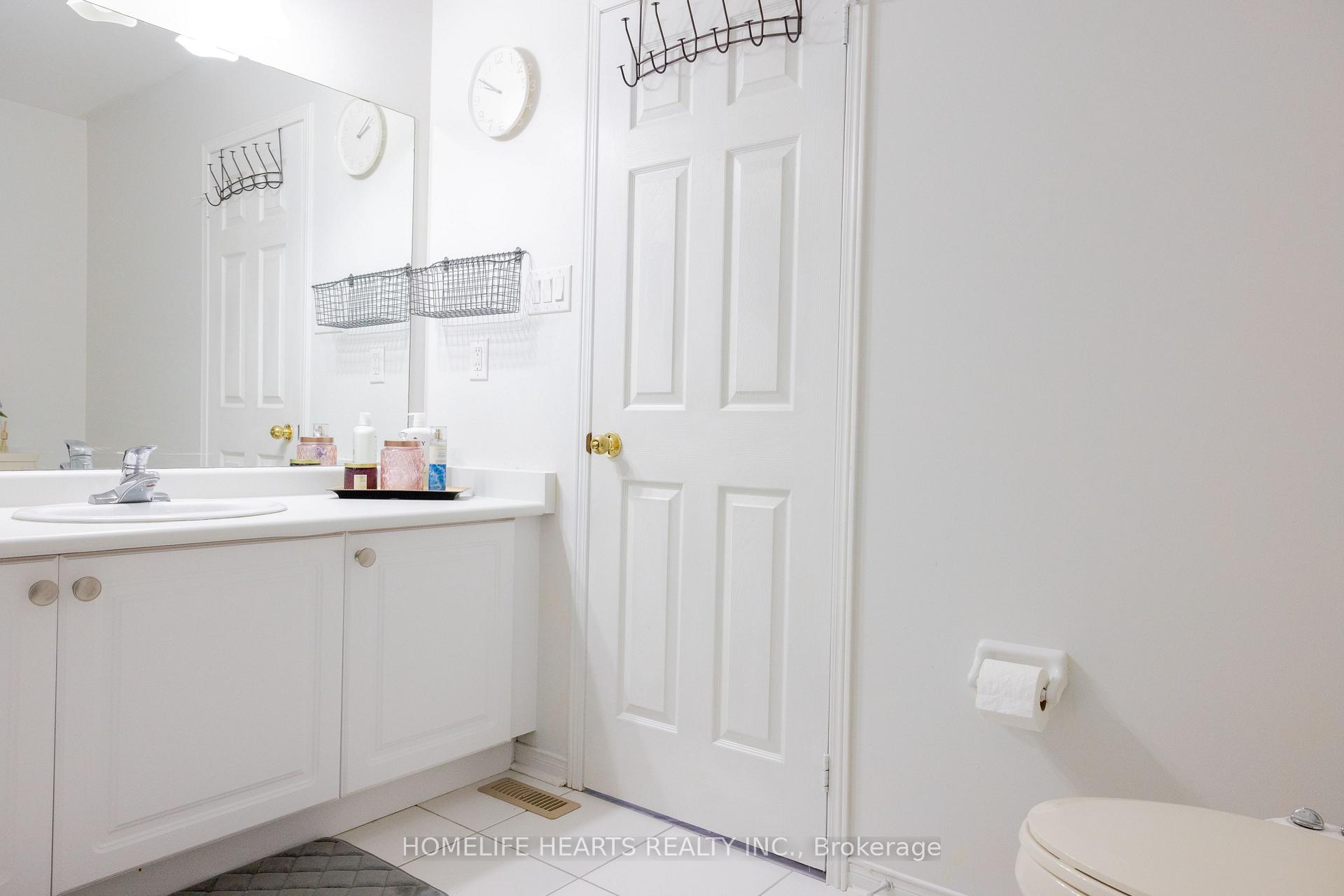 Photo 24 of 87 Sunfield Road, North York, Downsview-Roding-CFB — HOMEH