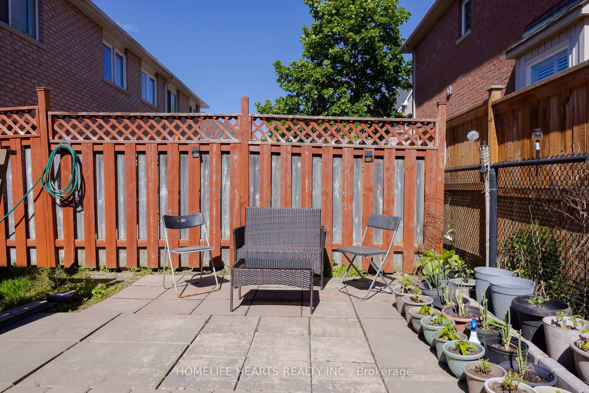 Photo 39 of 87 Sunfield Road, North York, Downsview-Roding-CFB — HOMEH