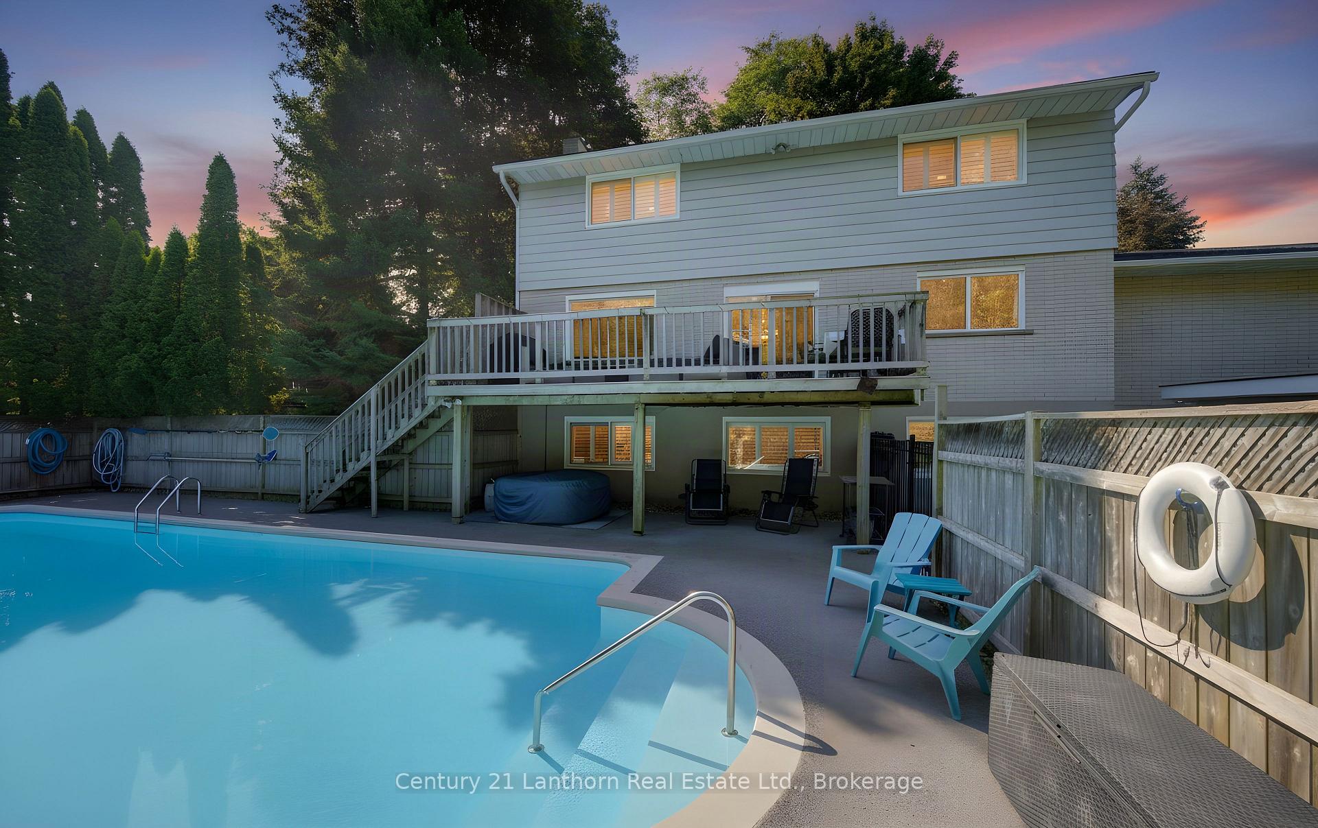 Photo 2 of 23 West Cove, Cambridge, Blair Road — HOMEH