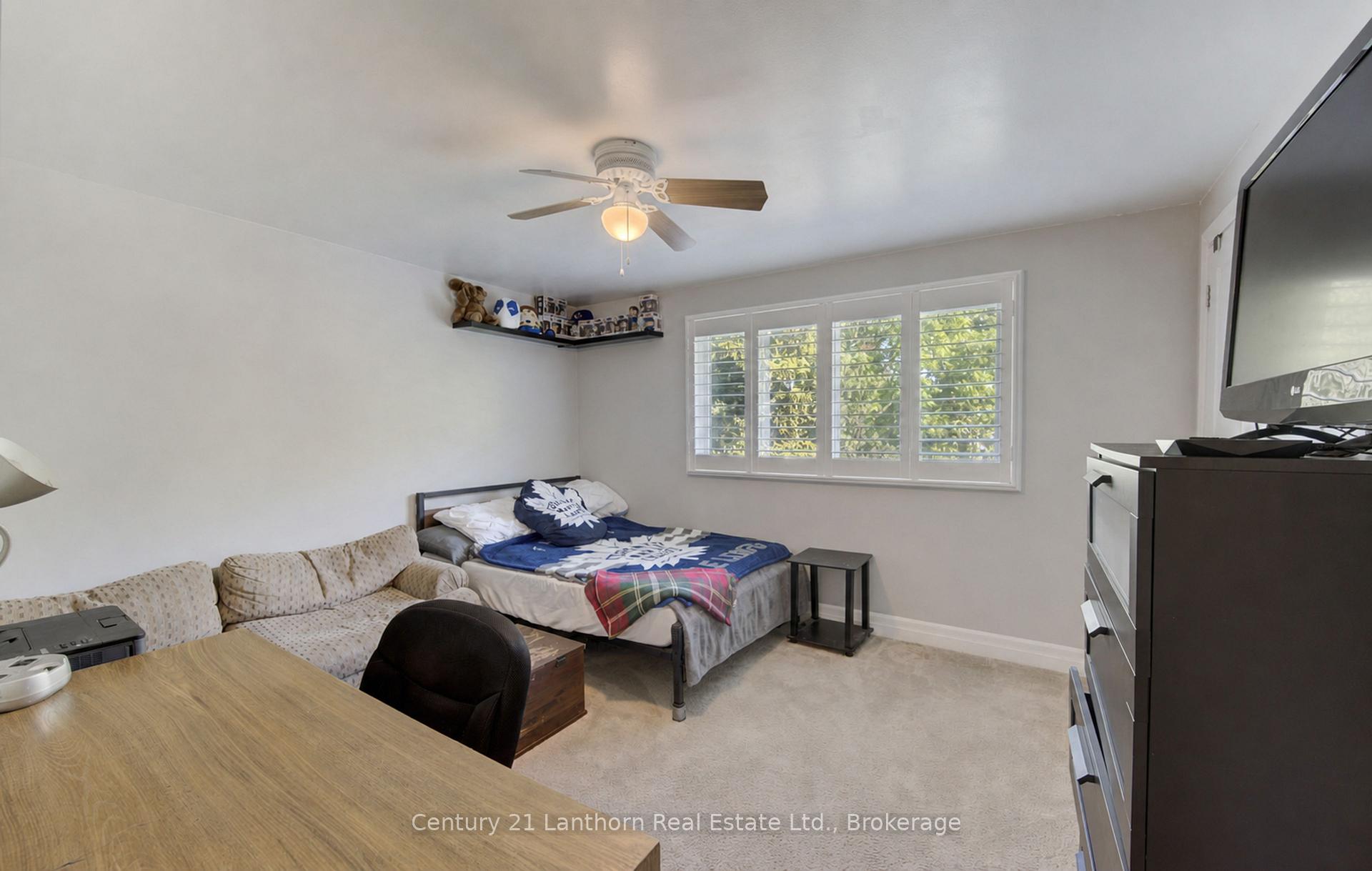 Photo 34 of 23 West Cove, Cambridge, Blair Road — HOMEH