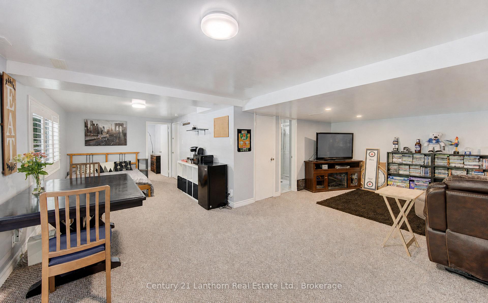 Photo 46 of 23 West Cove, Cambridge, Blair Road — HOMEH