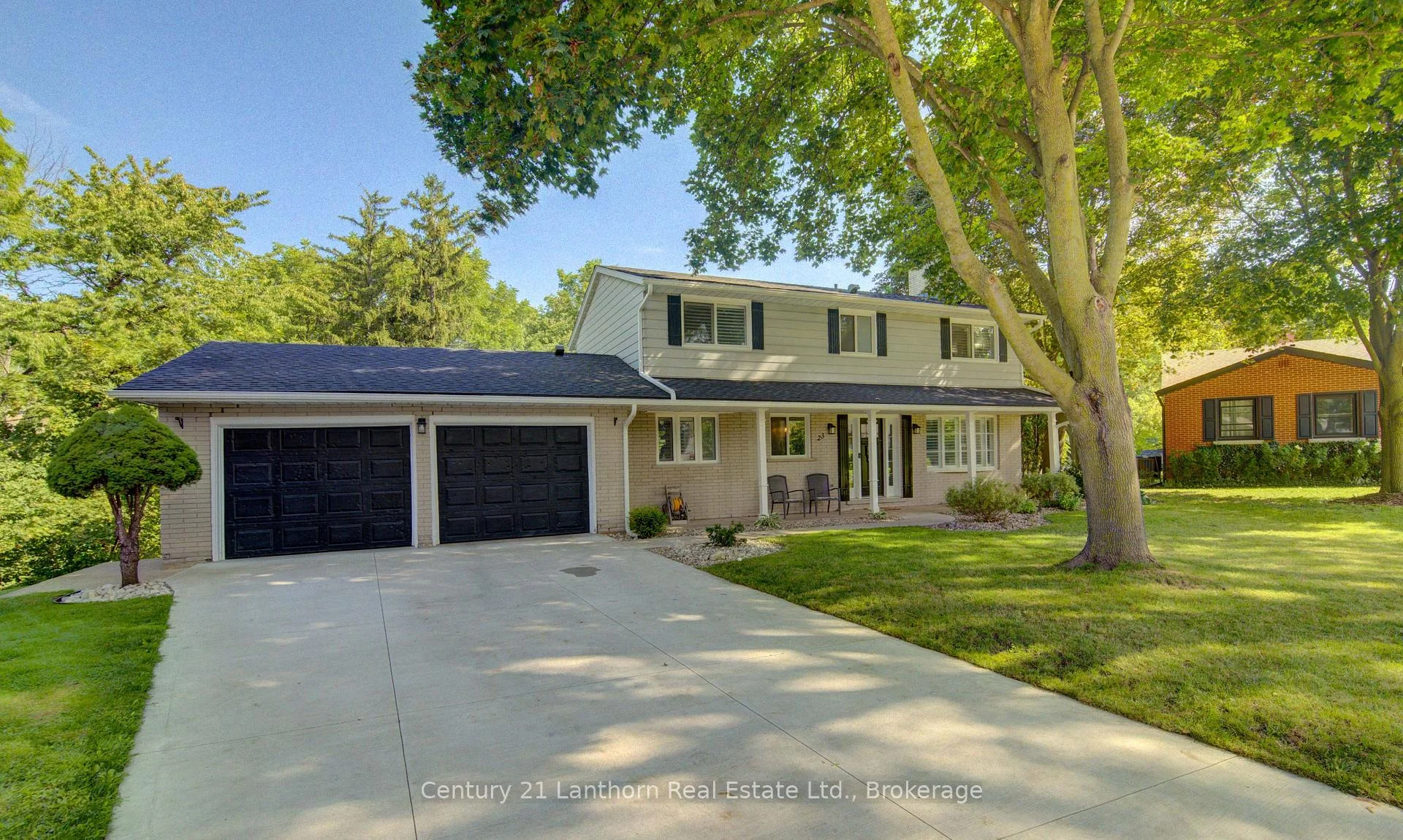 Photo 6 of 23 West Cove, Cambridge, Blair Road — HOMEH