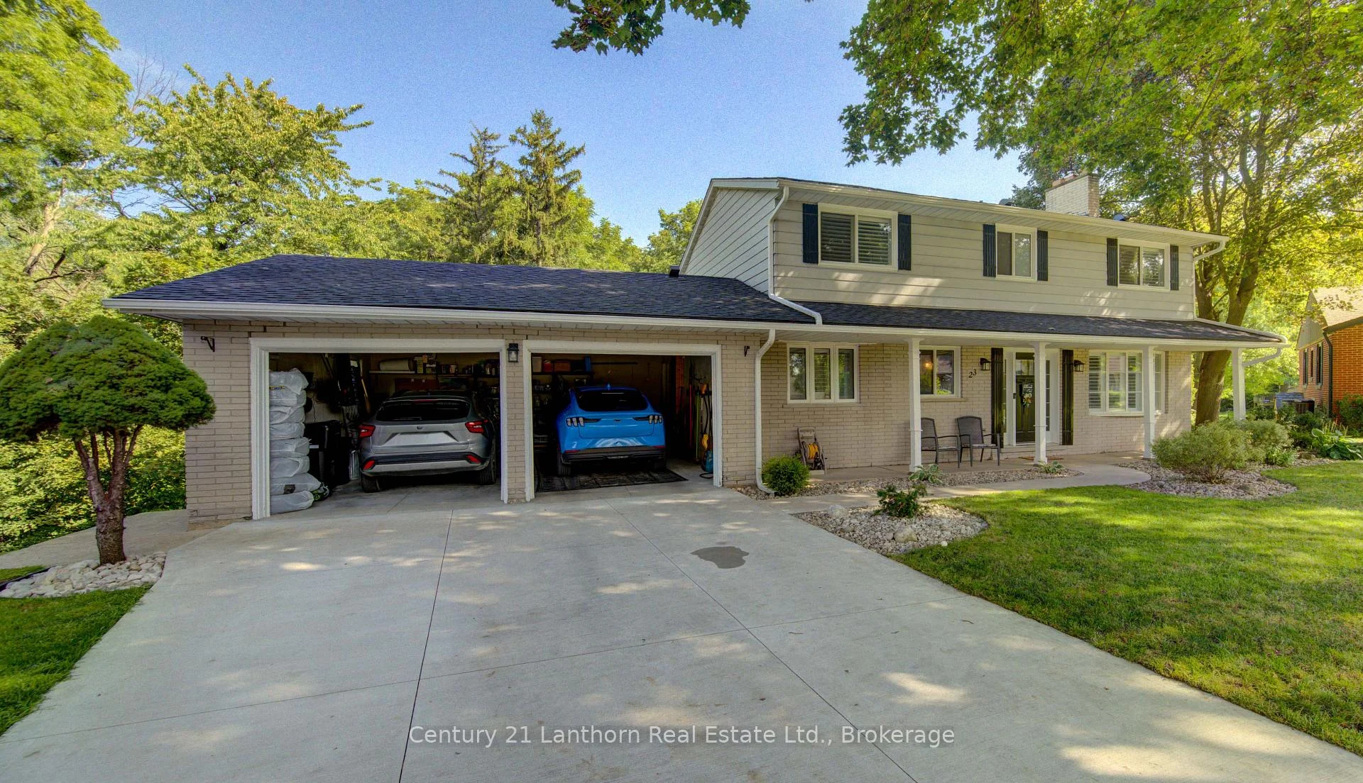 Photo 8 of 23 West Cove, Cambridge, Blair Road — HOMEH