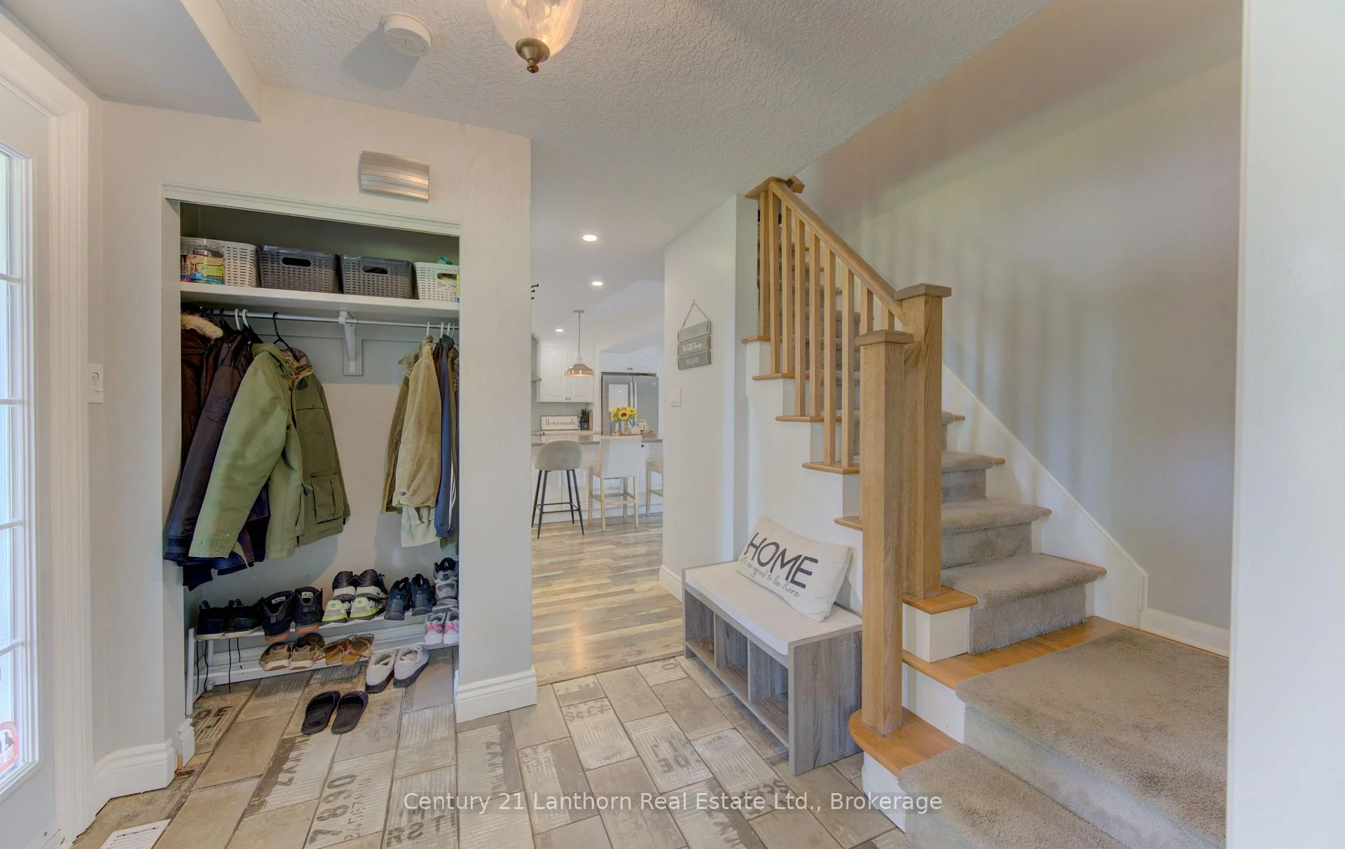 Photo 12 of 23 West Cove, Cambridge, Blair Road — HOMEH