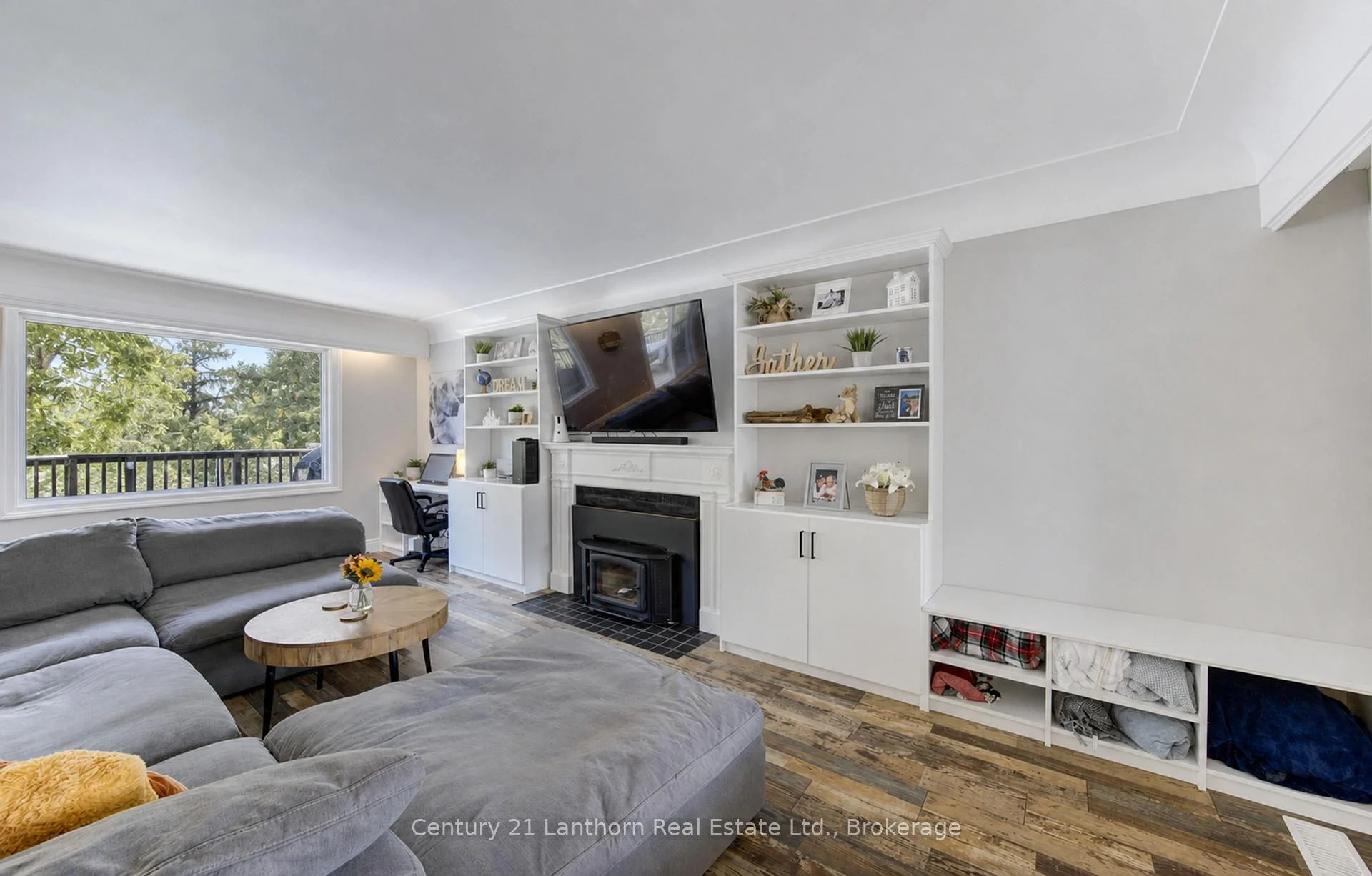Photo 14 of 23 West Cove, Cambridge, Blair Road — HOMEH