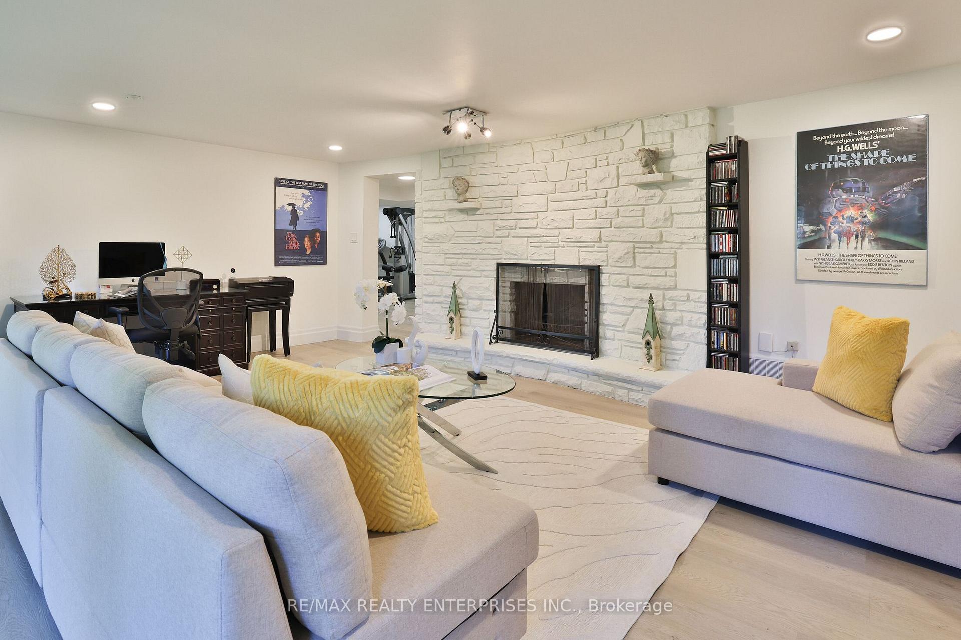 Photo 28 of 625 Sir Richards Road, Mississauga, Erindale — HOMEH