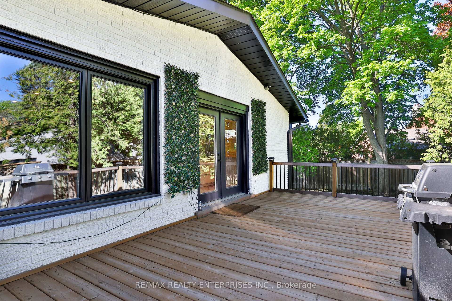 Photo 39 of 625 Sir Richards Road, Mississauga, Erindale — HOMEH