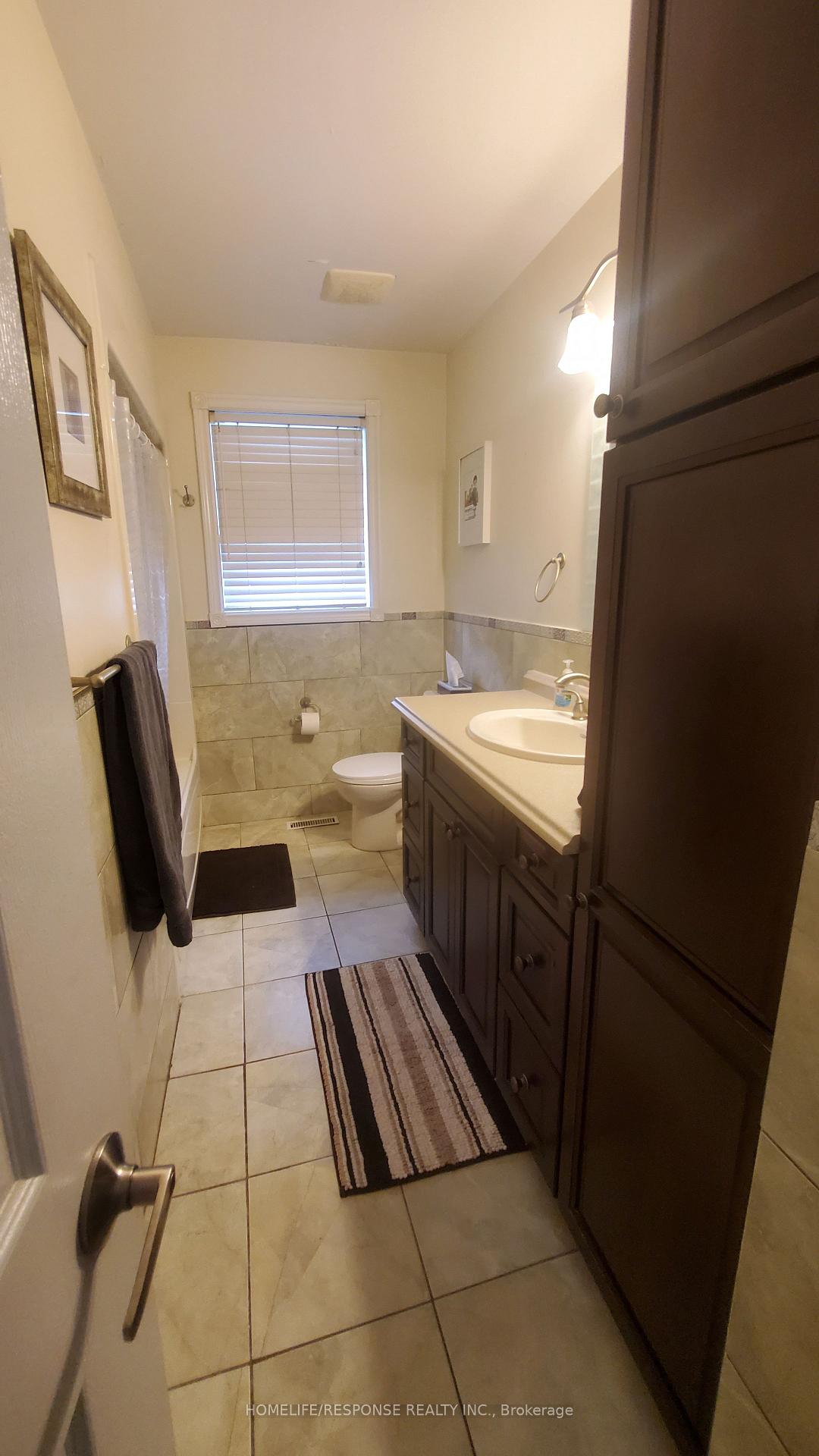 Photo 10 of 114 Ardwick Boulevard, North York, Humbermede — HOMEH
