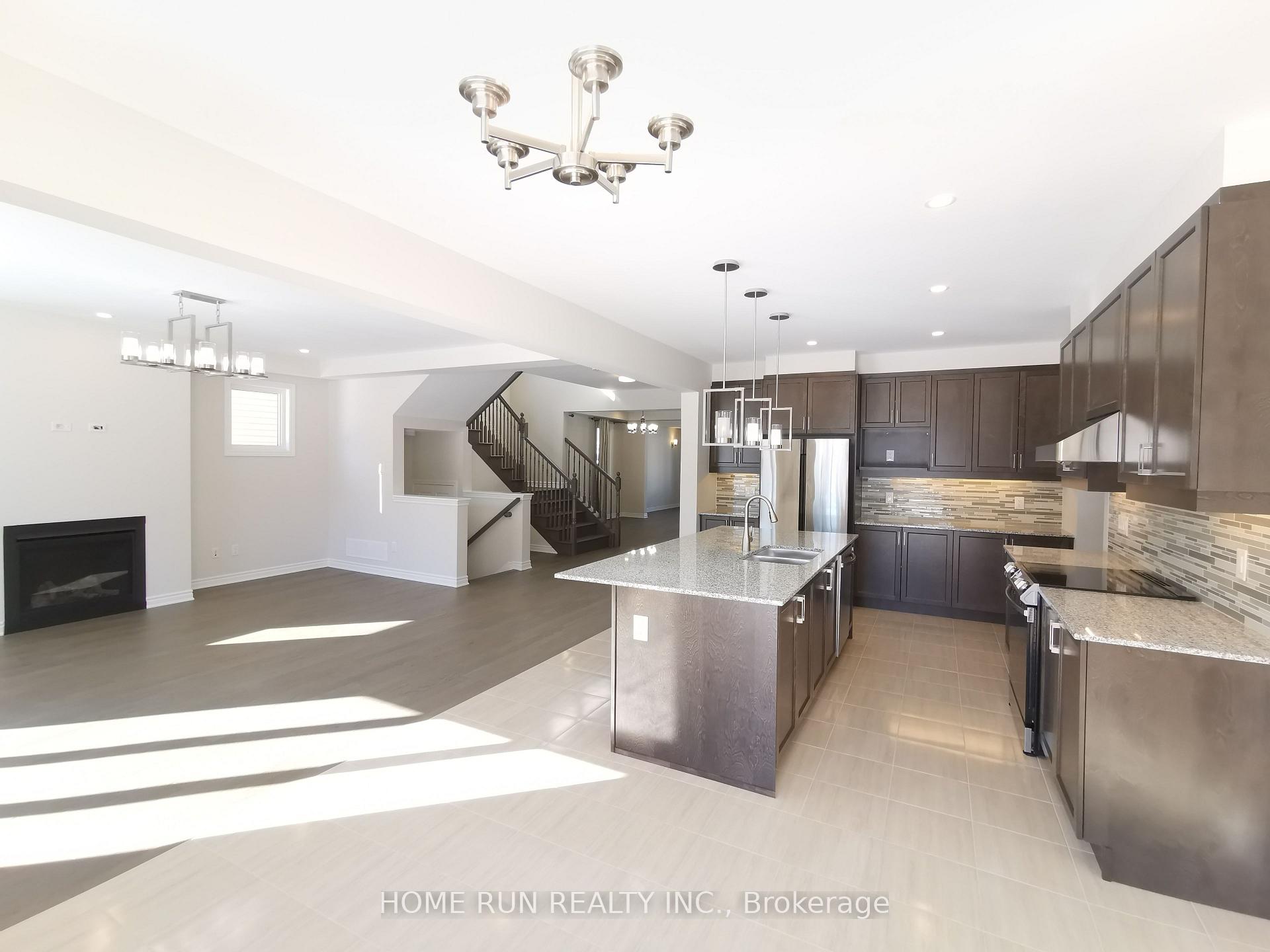 Photo 14 of 718 Brittanic Road, Ottawa, Kanata - Emerald Meadows/Trailwest — HOMEH