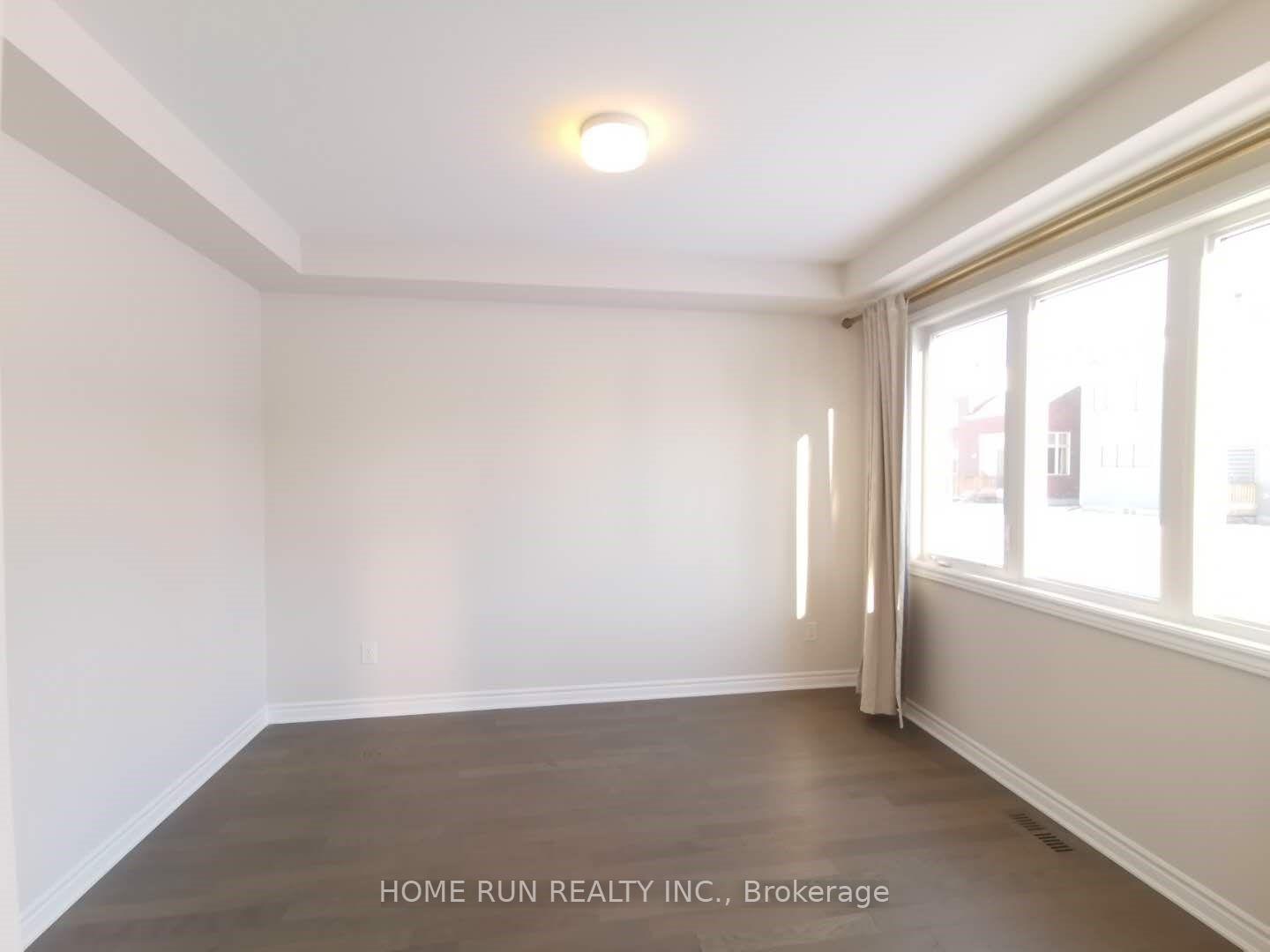 Photo 24 of 718 Brittanic Road, Ottawa, Kanata - Emerald Meadows/Trailwest — HOMEH