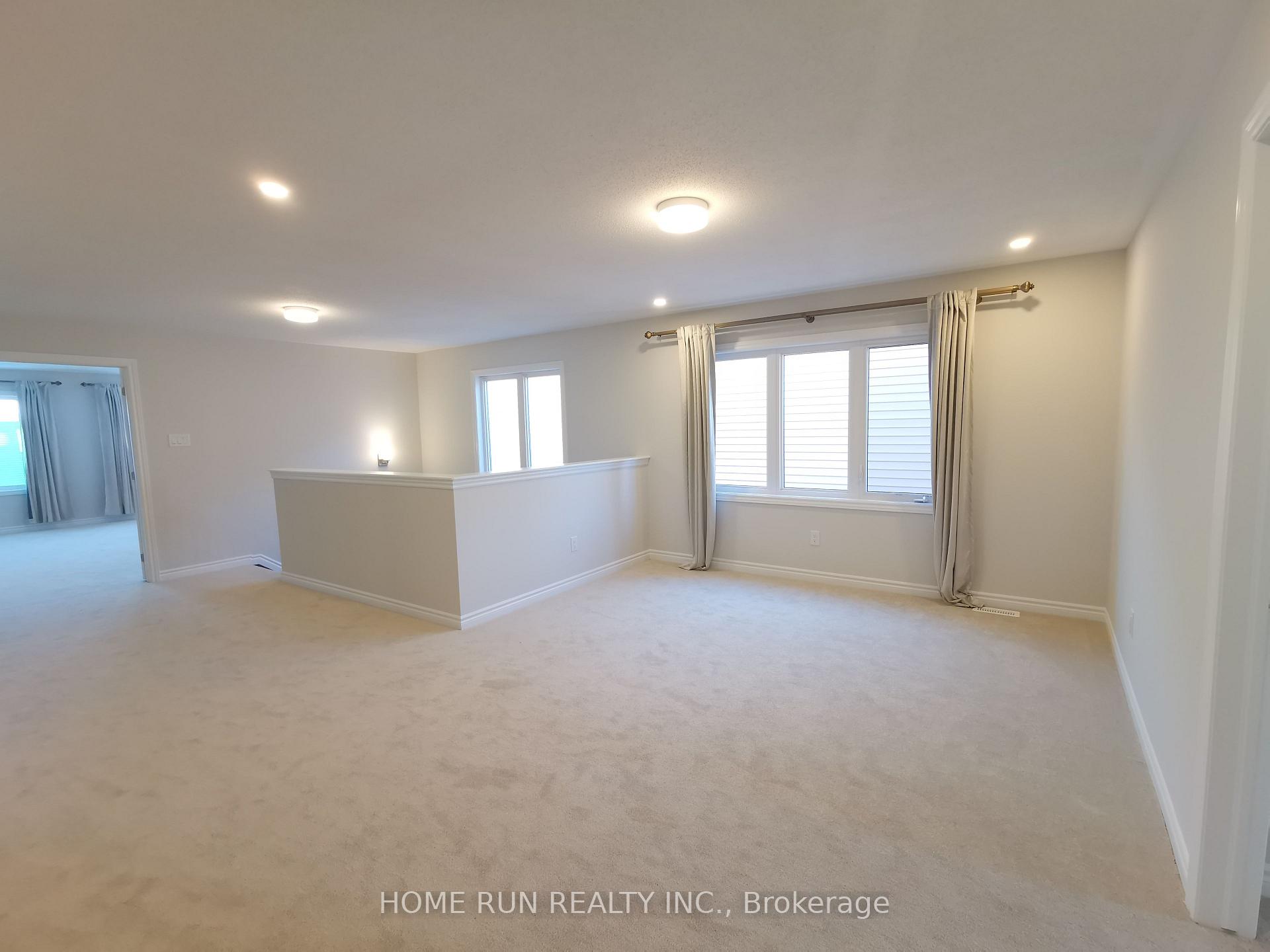 Photo 25 of 718 Brittanic Road, Ottawa, Kanata - Emerald Meadows/Trailwest — HOMEH