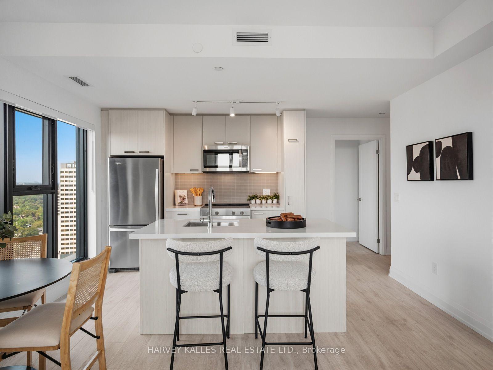 Photo 7 of Unit 2607, 20 Soudan Avenue, Toronto, Mount Pleasant West — HOMEH