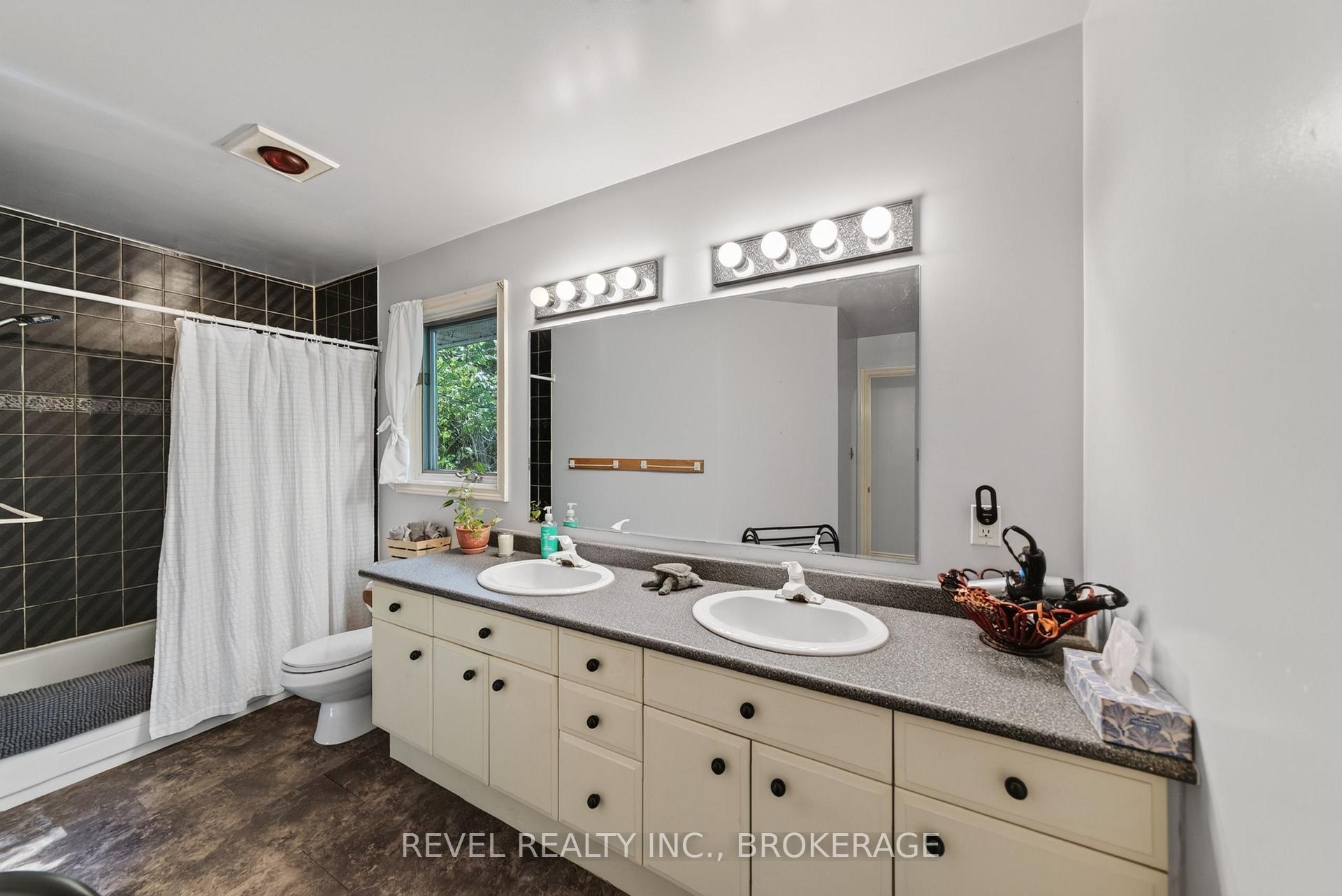 Photo 35 of 5383 Rideau Road, Frontenac, Frontenac South — HOMEH
