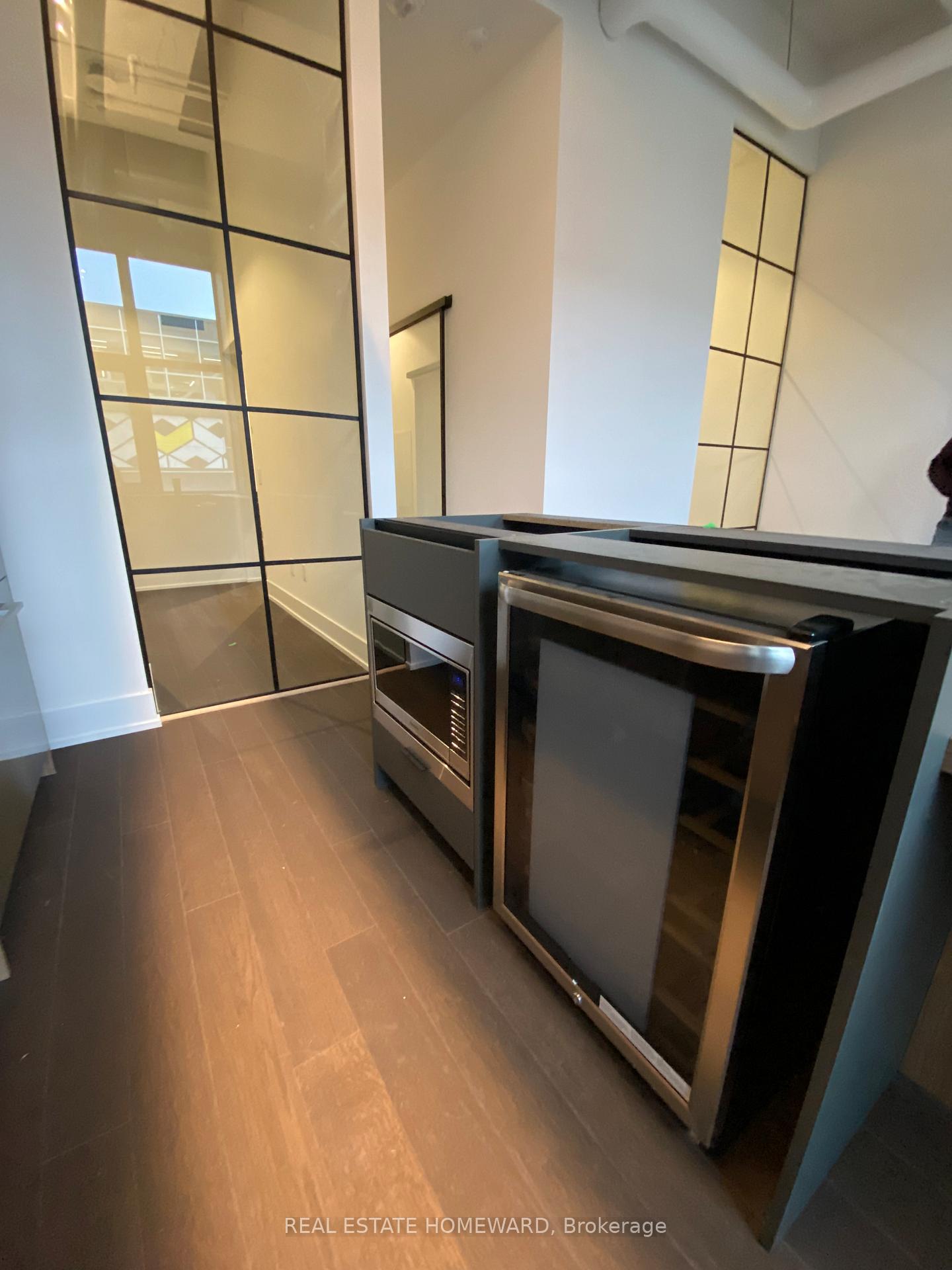 Photo 4 of Unit 406, 150 Logan Avenue, Toronto, South Riverdale — HOMEH