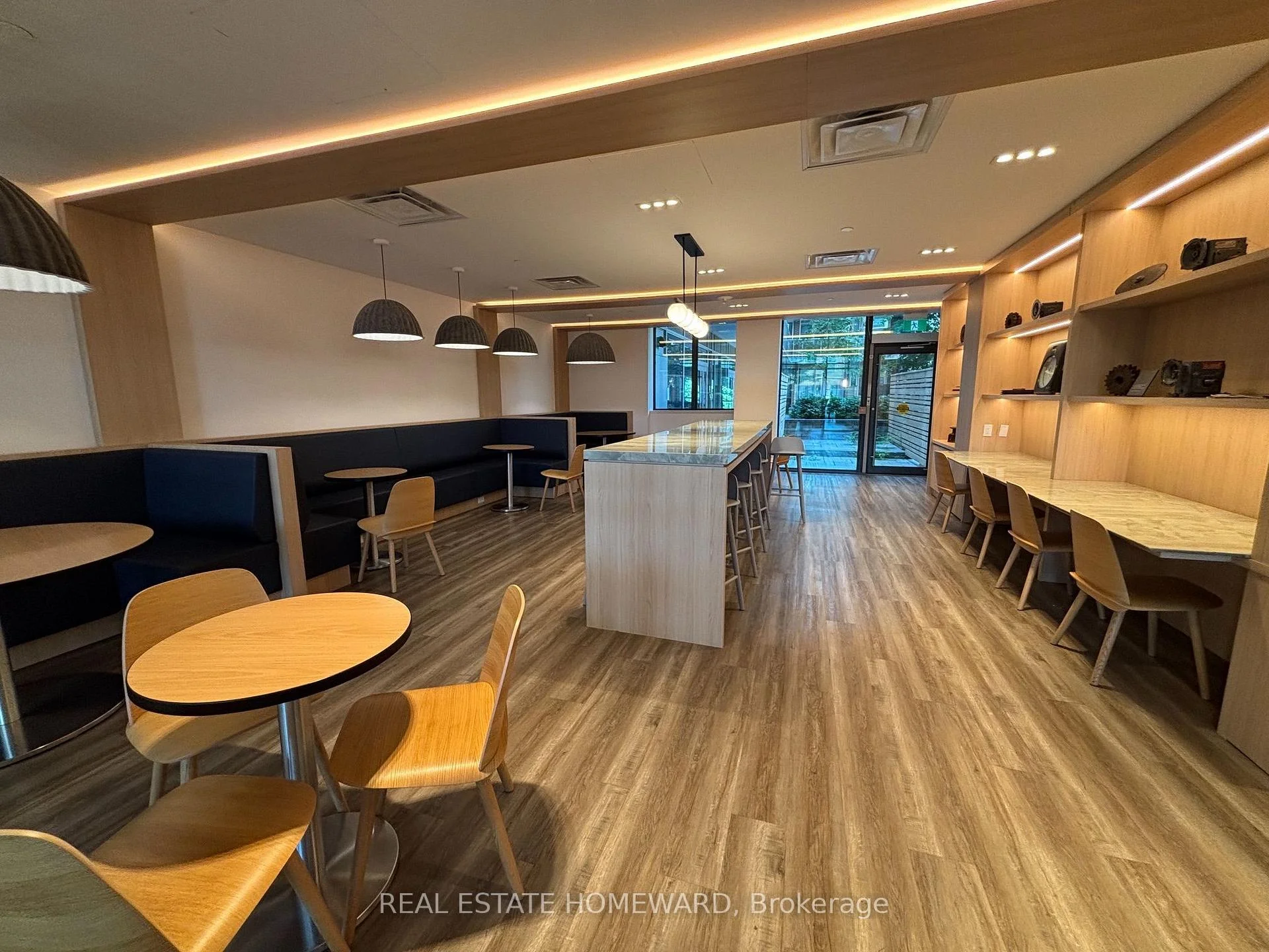 Photo 13 of Unit 406, 150 Logan Avenue, Toronto, South Riverdale — HOMEH