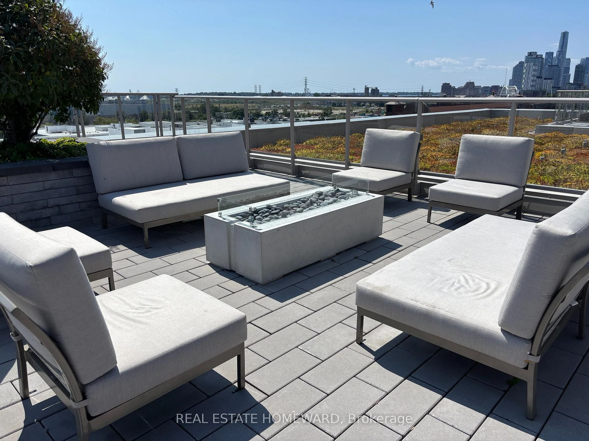 Photo 17 of Unit 406, 150 Logan Avenue, Toronto, South Riverdale — HOMEH